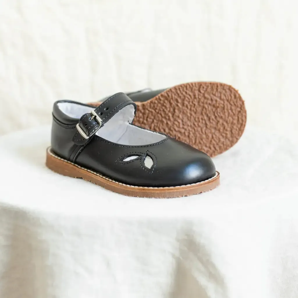 Narrow - fit kids' shoes Kids' indoor shoes Josie Mary Jane - Black