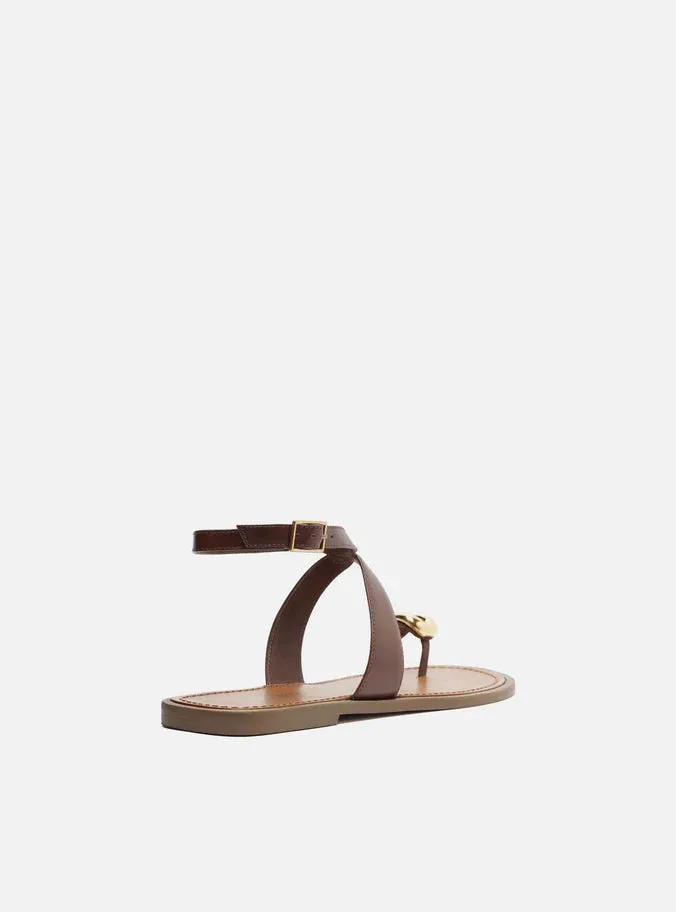 Kendall Leather Flat Functional Design