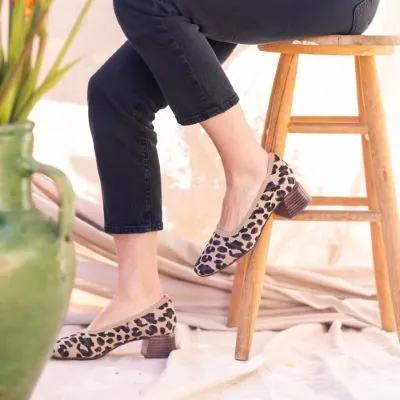 L'AMOUR DES PIEDS SARAPHINA FABRIC - CHEETAH - SARAPH-APTAB Office Style