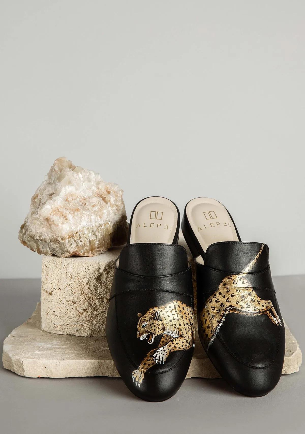 Leopard Black Mule Non-slip surface