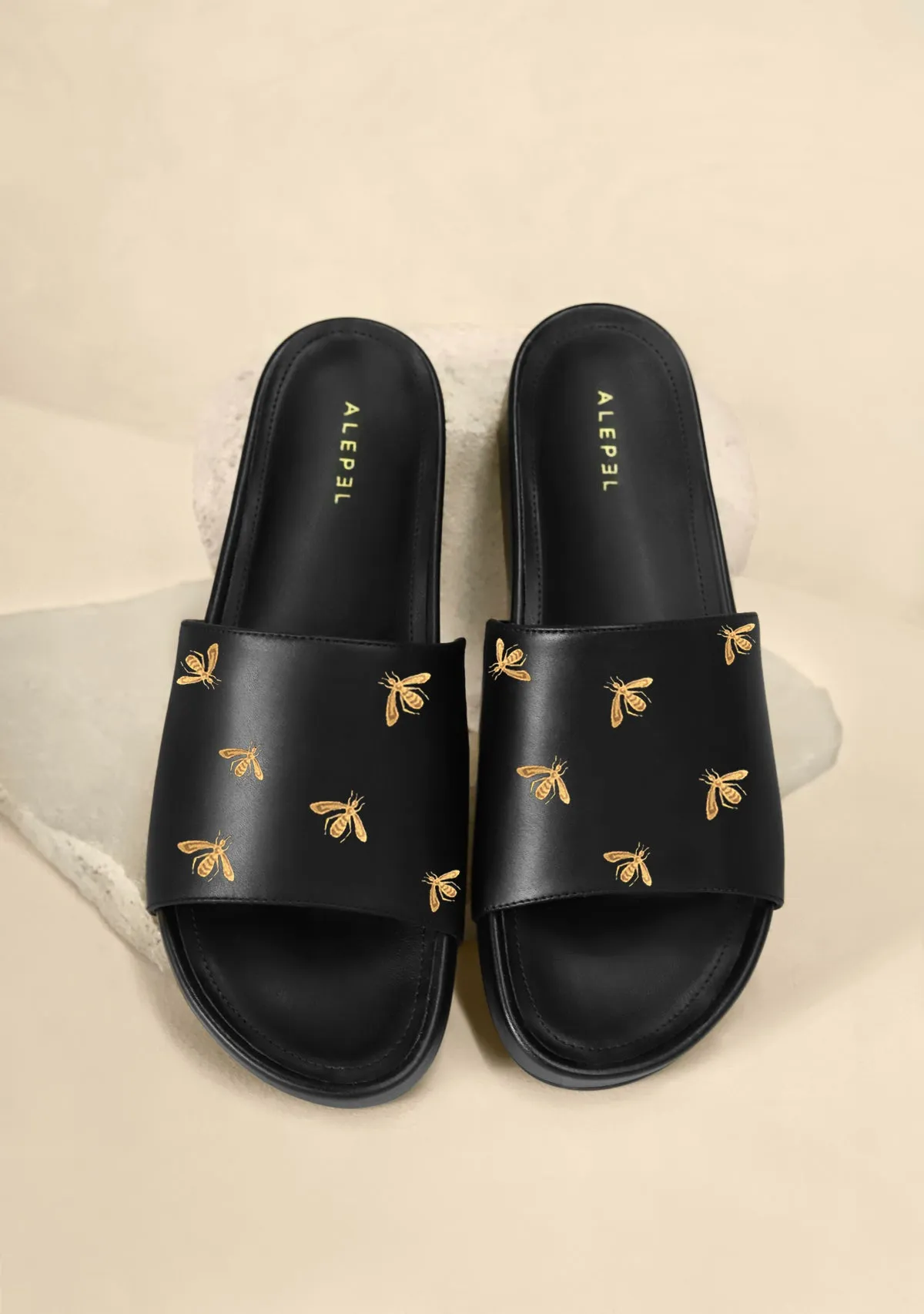 Lightweight Fit Gold Metallic Bees Black Slip On