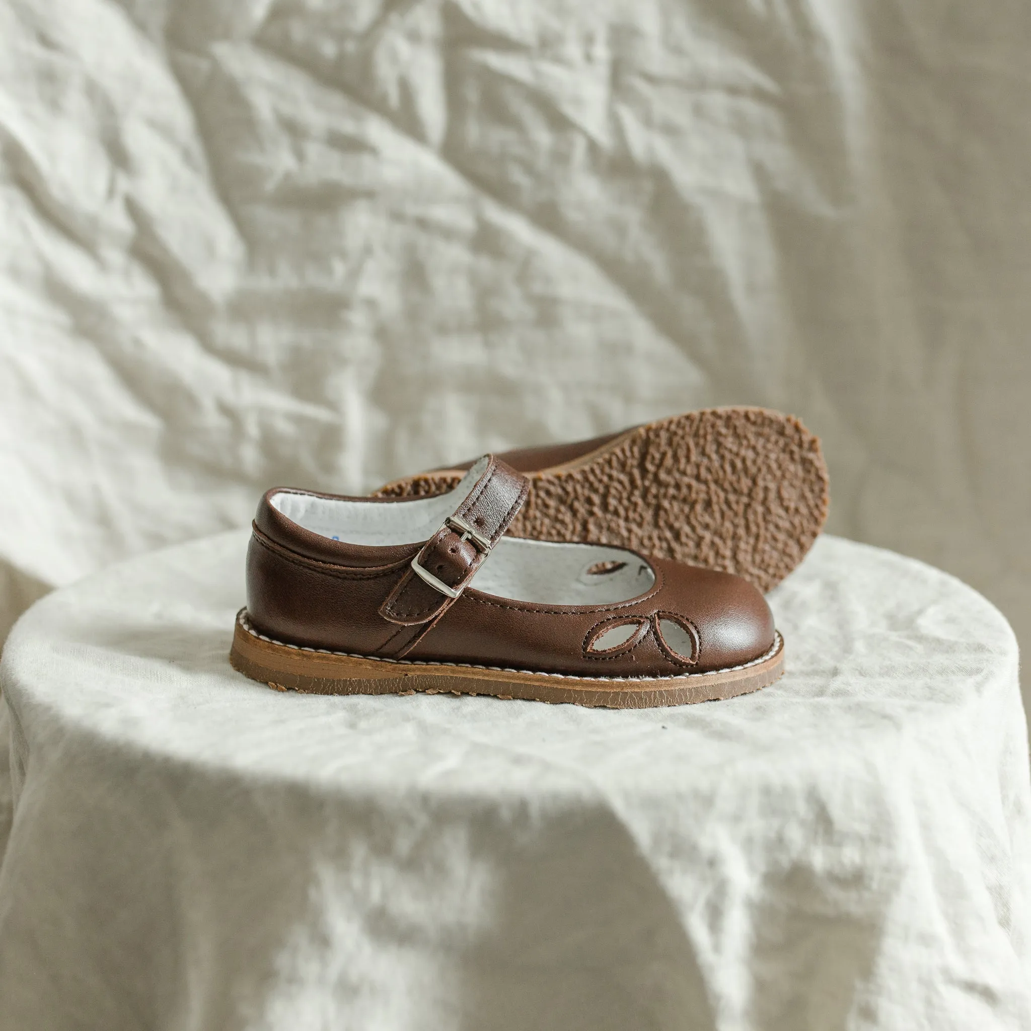 Logo Kids Josie Mary Jane - Brown
