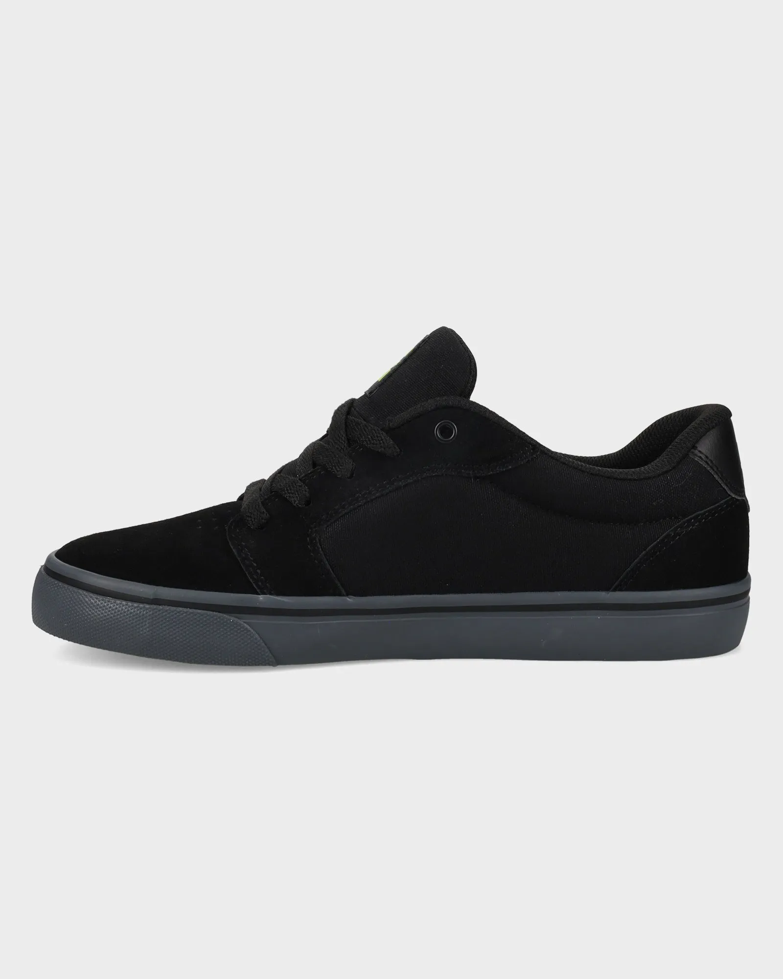 Luxe cushioning Mens Anvil Skate Shoes