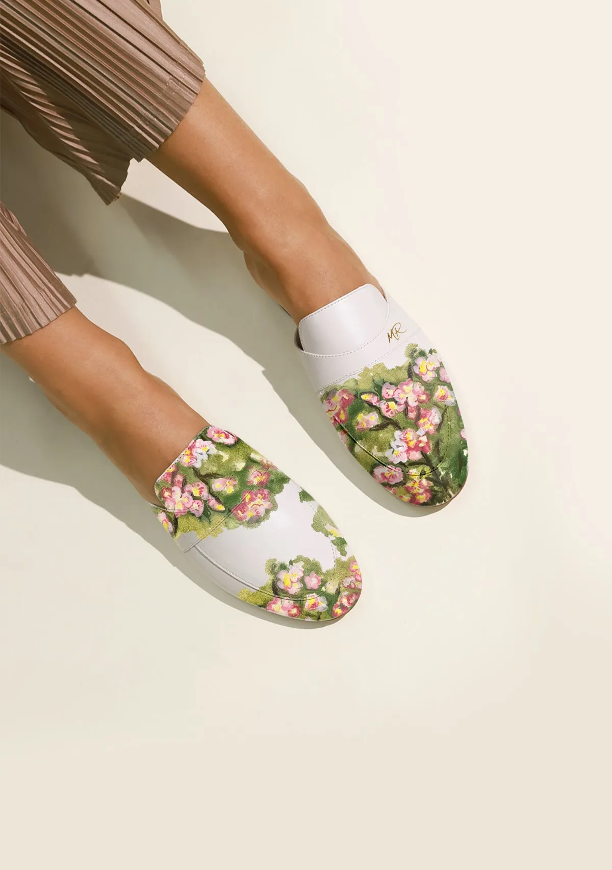Magnolia White Mule Sporty Comfort