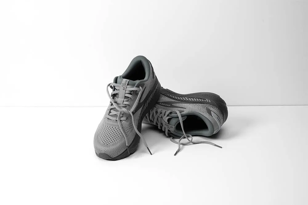 Men's Beast GTS 24 - Primer Grey / Ebony Lightweight Feel