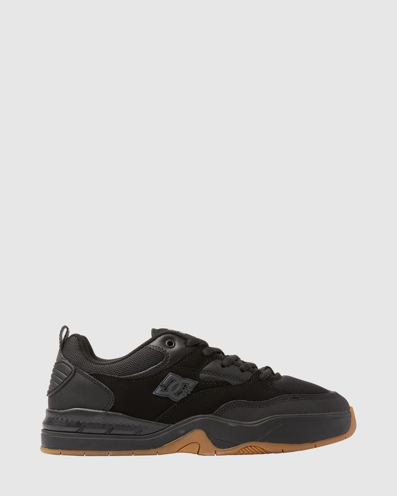 Mens DC Ascend Sneakers Refined fit