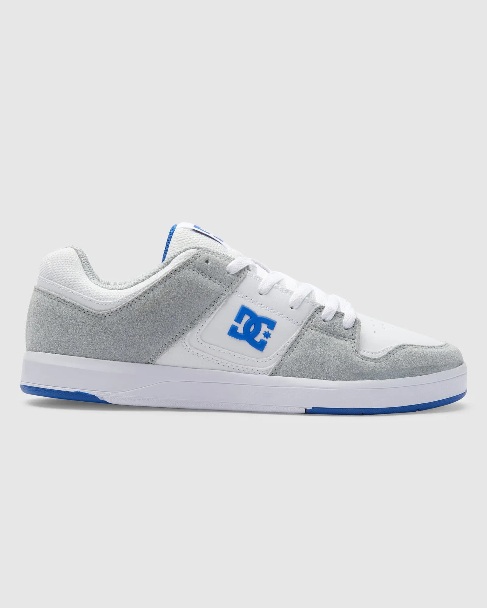 Mens DC Shoes Cure Skate Shoes All-Weather Design