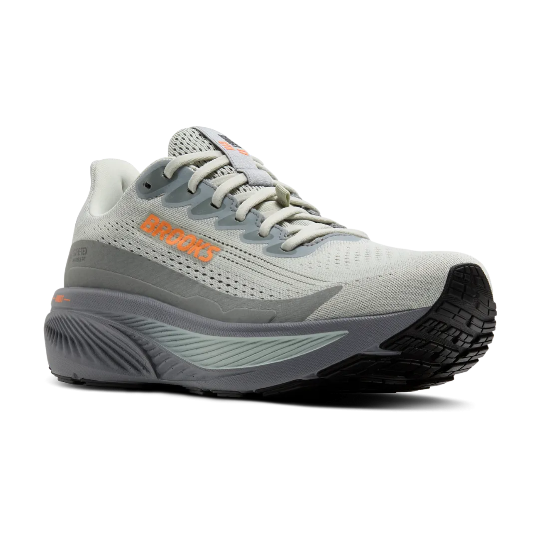 Men's Ghost 17 GTX street-ready