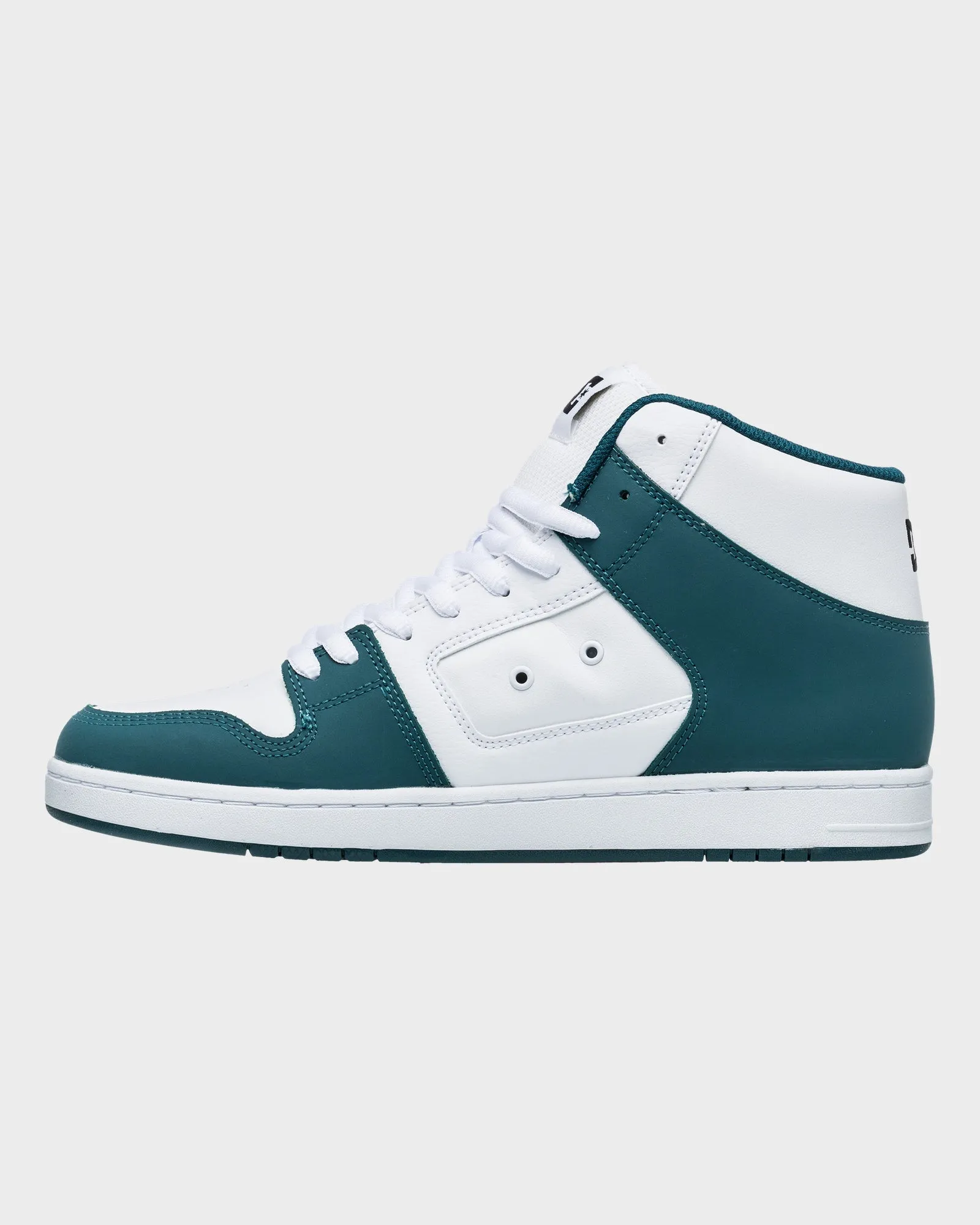 Mens Manteca 4 HI Skate Shoes Athletic Fit