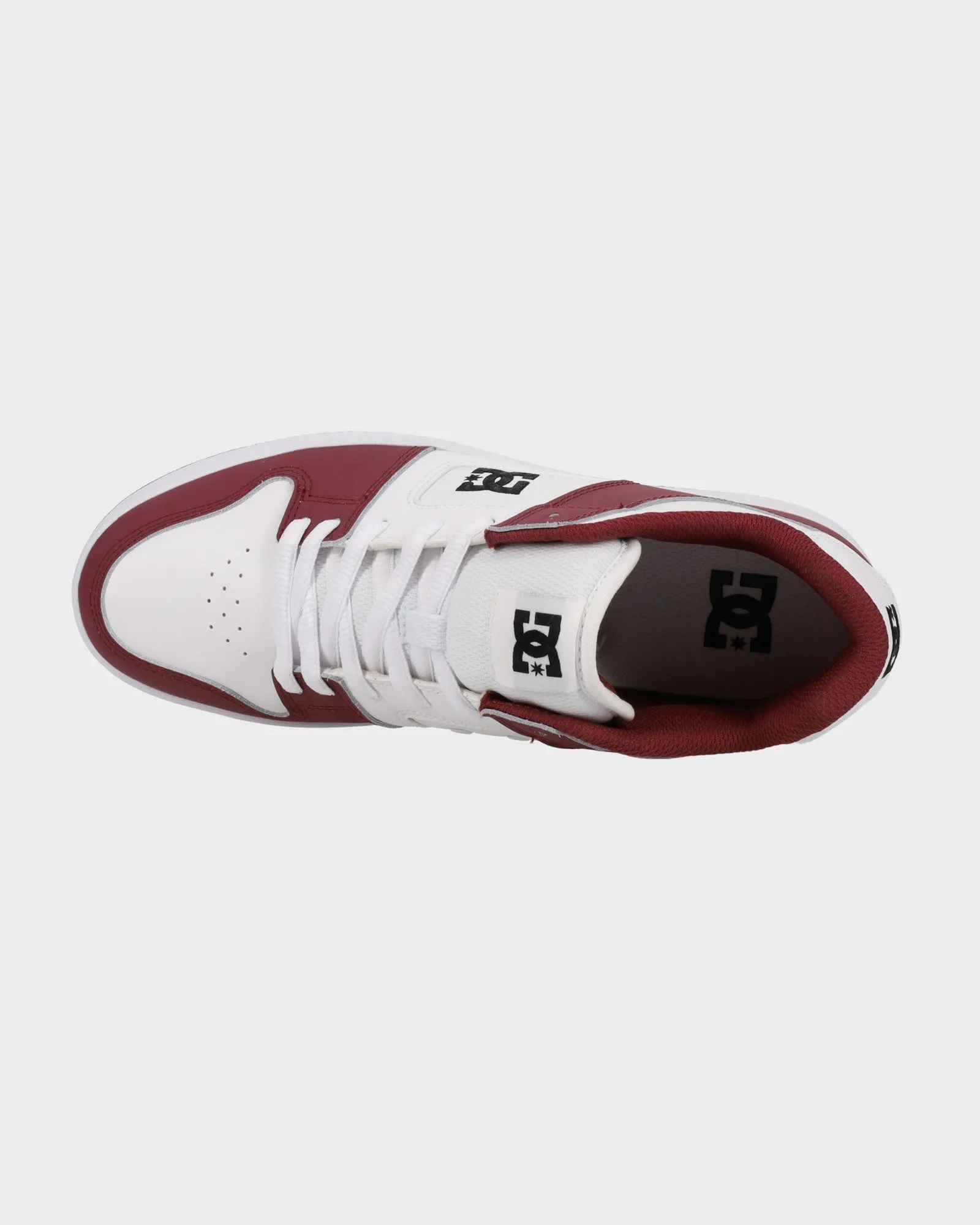 Mens Manteca 4 Skate Shoes All-weather lining