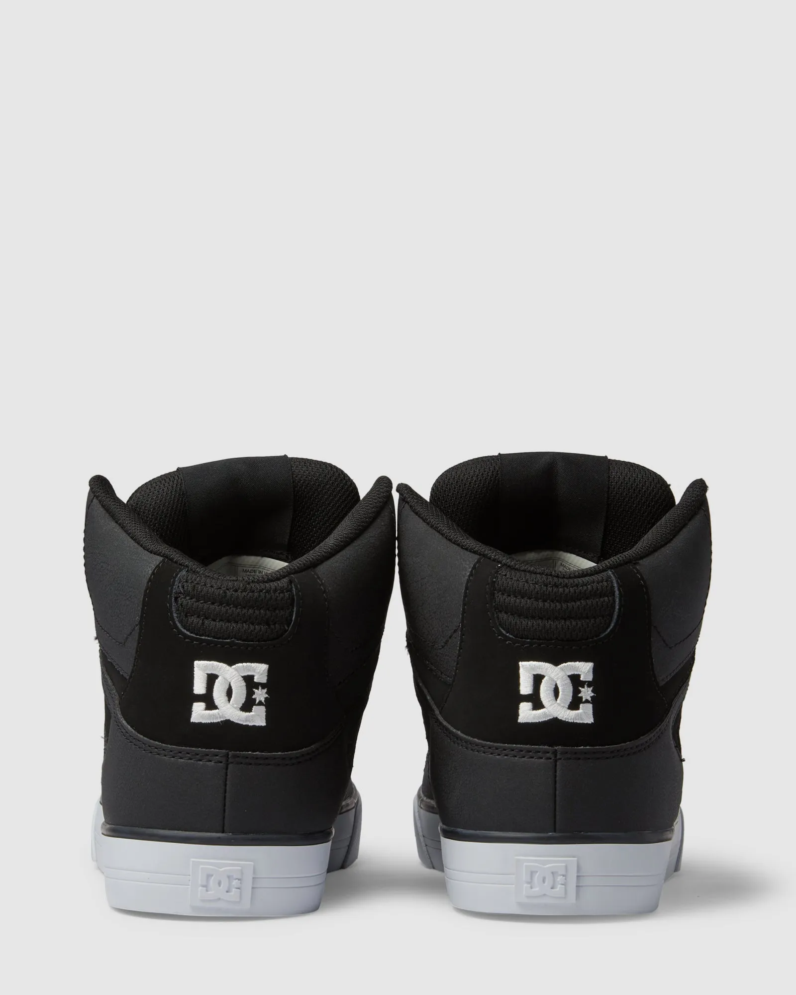 Mens Pure High-Top WC Sneakers Dynamic support
