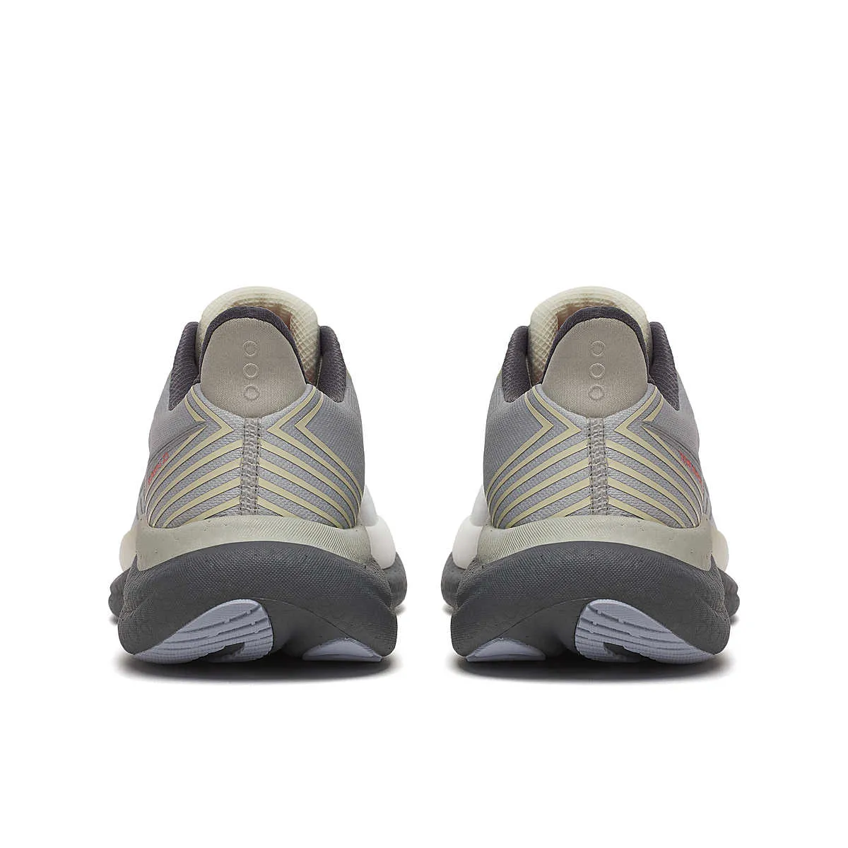 Men's Triumph 23 - Grey / Shadow Black Unmatched comfort