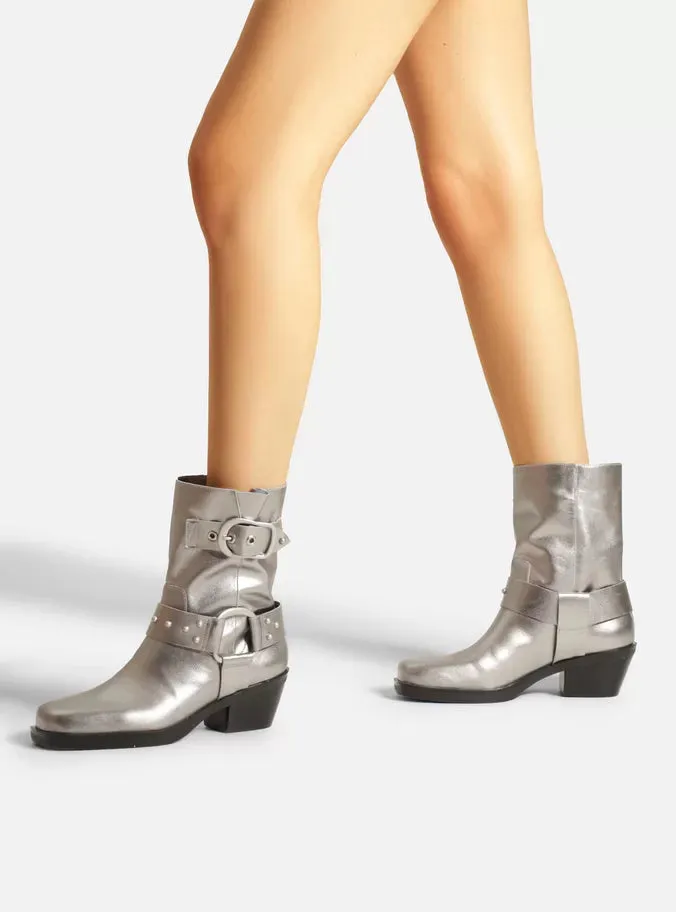 Minimal Heels Kaia Leather Block Boot
