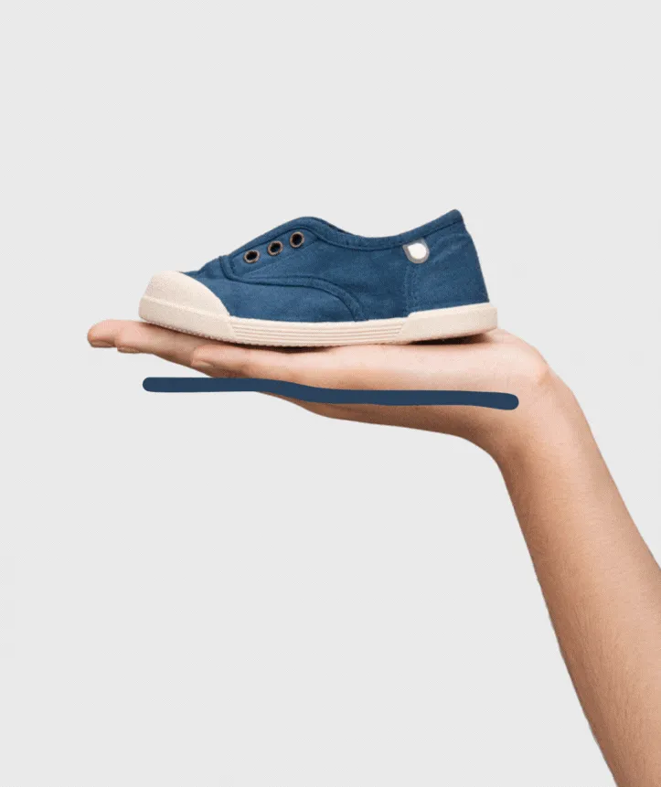 Modern Kids Igor Boy's And Girl's Lona Laceless Shoes - Marino