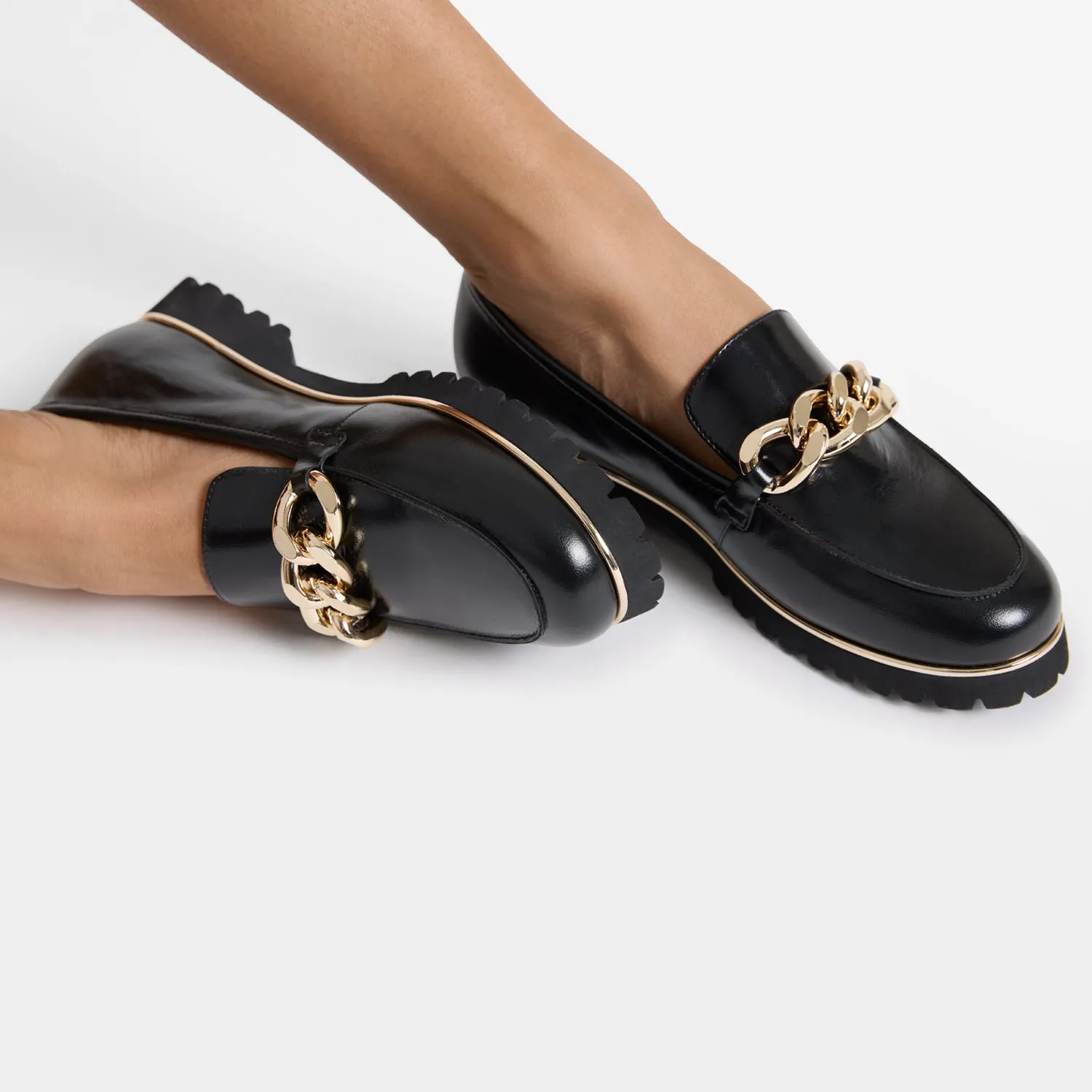 Modern Step Comfort Dominica Loafer | Black/gold combo