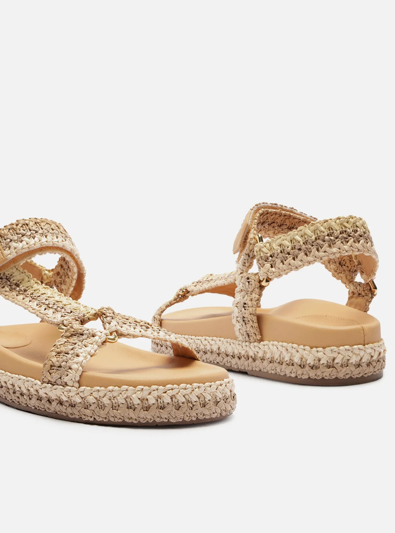 Mya Flat Sandal Urban Style