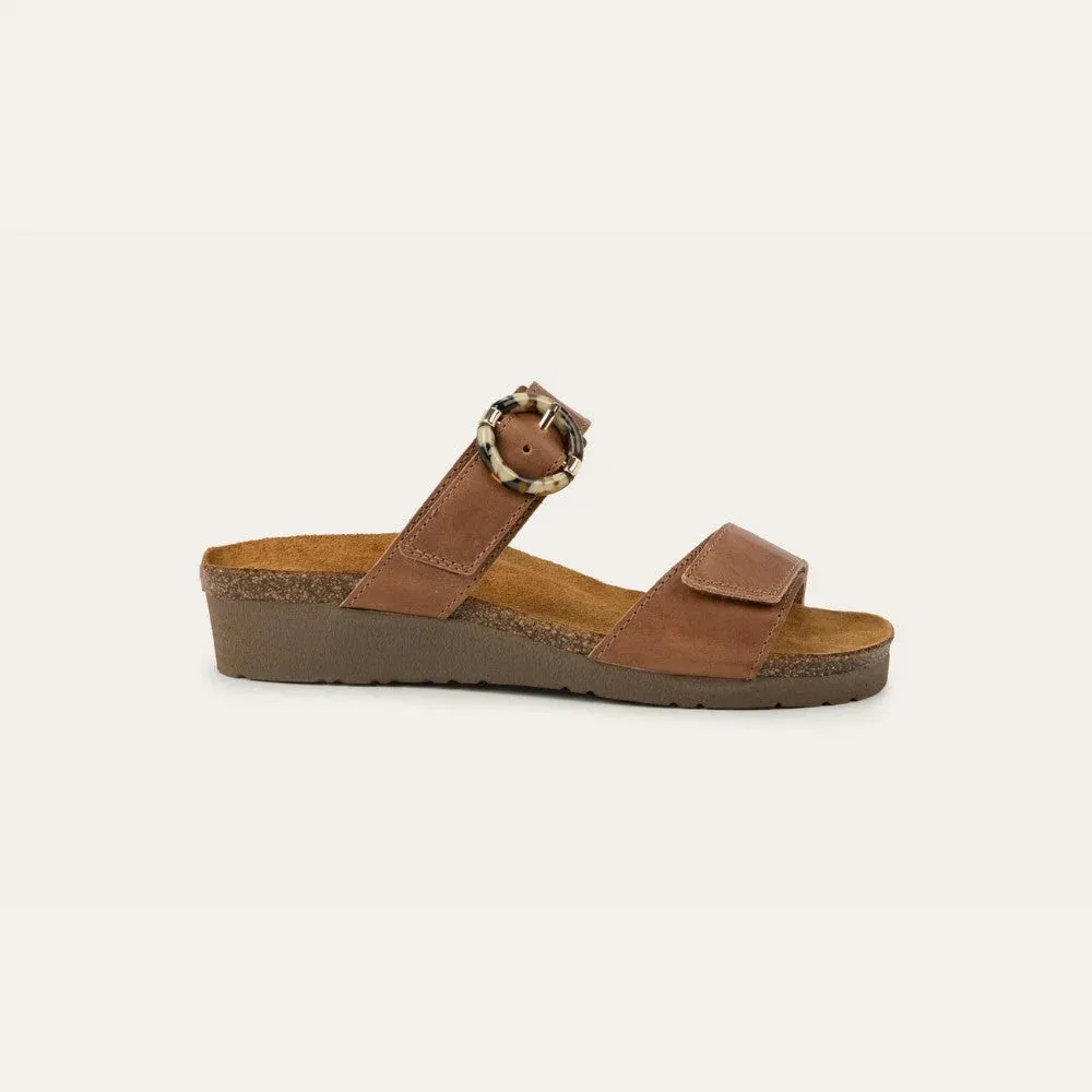 Padded Design Sports Ready NAOT ANABEL - LATTE BROWN