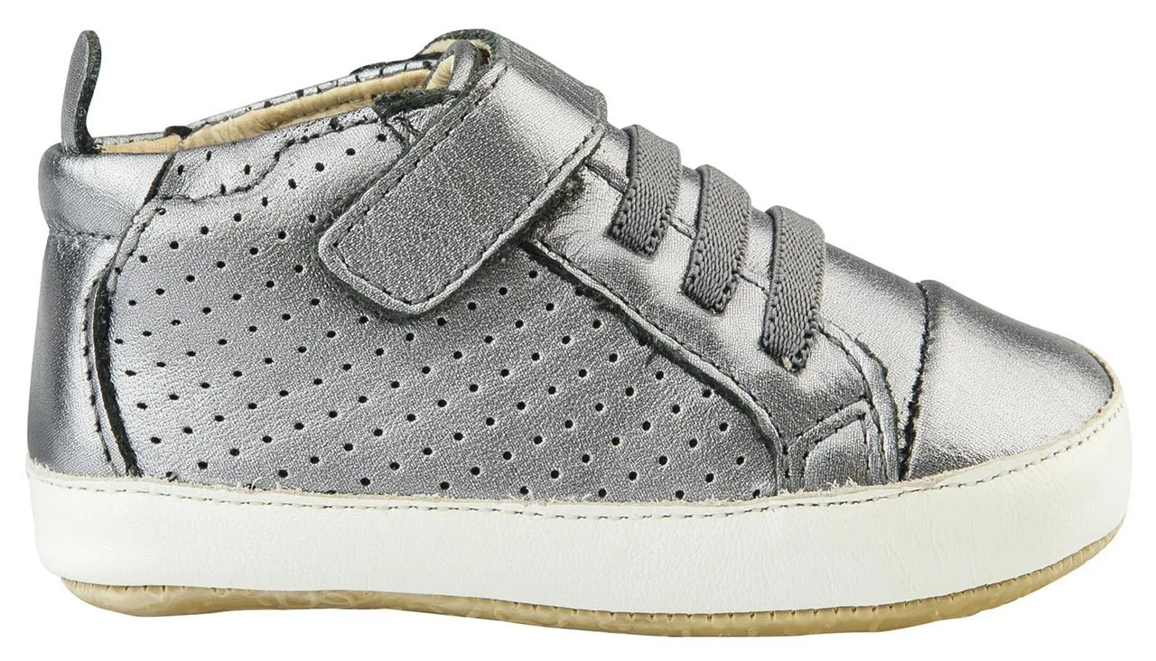 Old Soles Cheer Bambini First Walker Trainer Sneakers, Rich Silver / White Kids Fashion