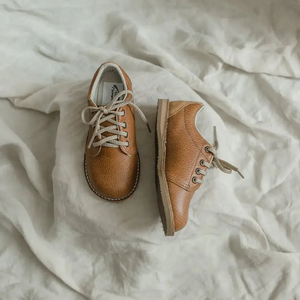 Oliver Oxford - Tan/Cognac Fun designs
