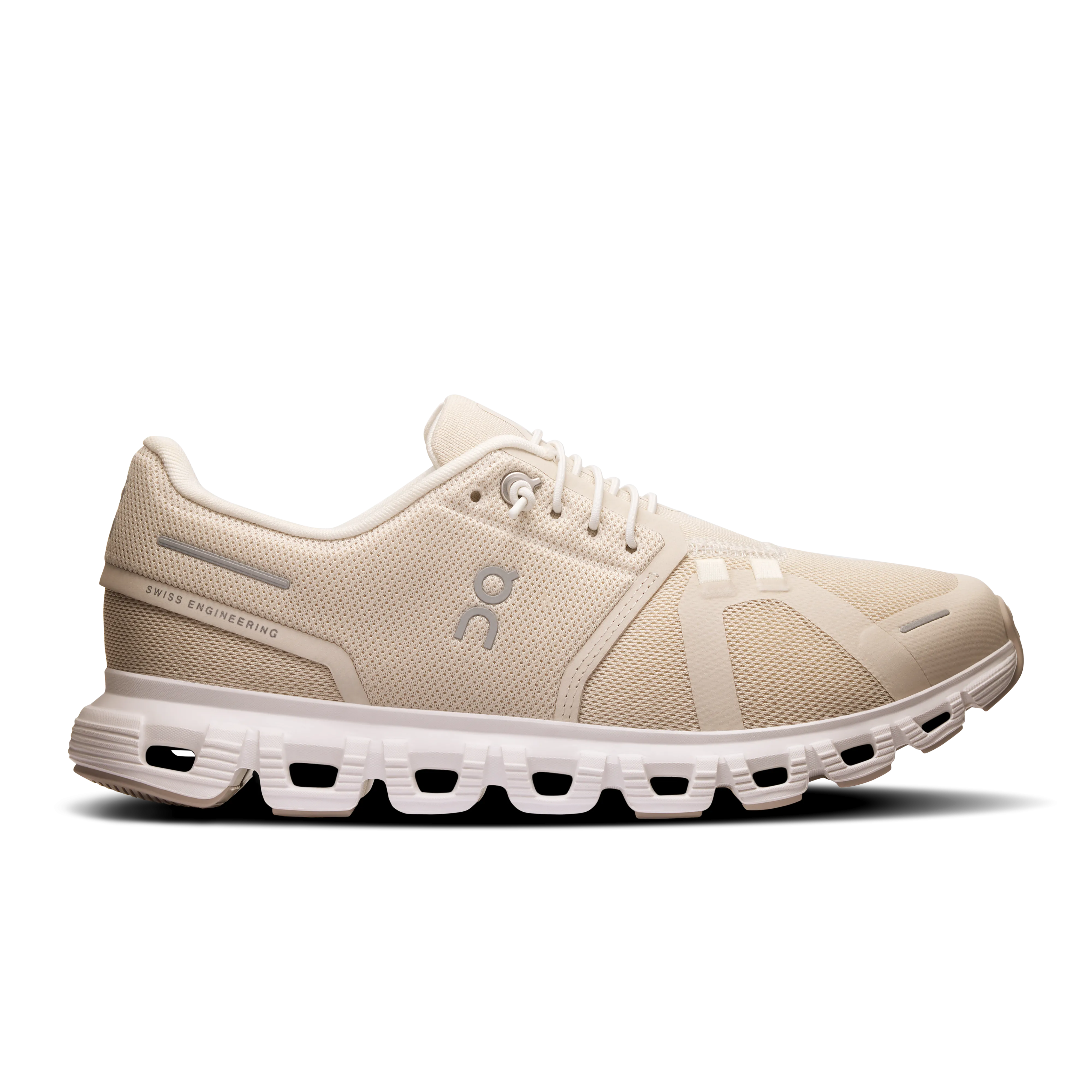 ON RUNNING CLOUD 6 - PEARL WHITE Day Long