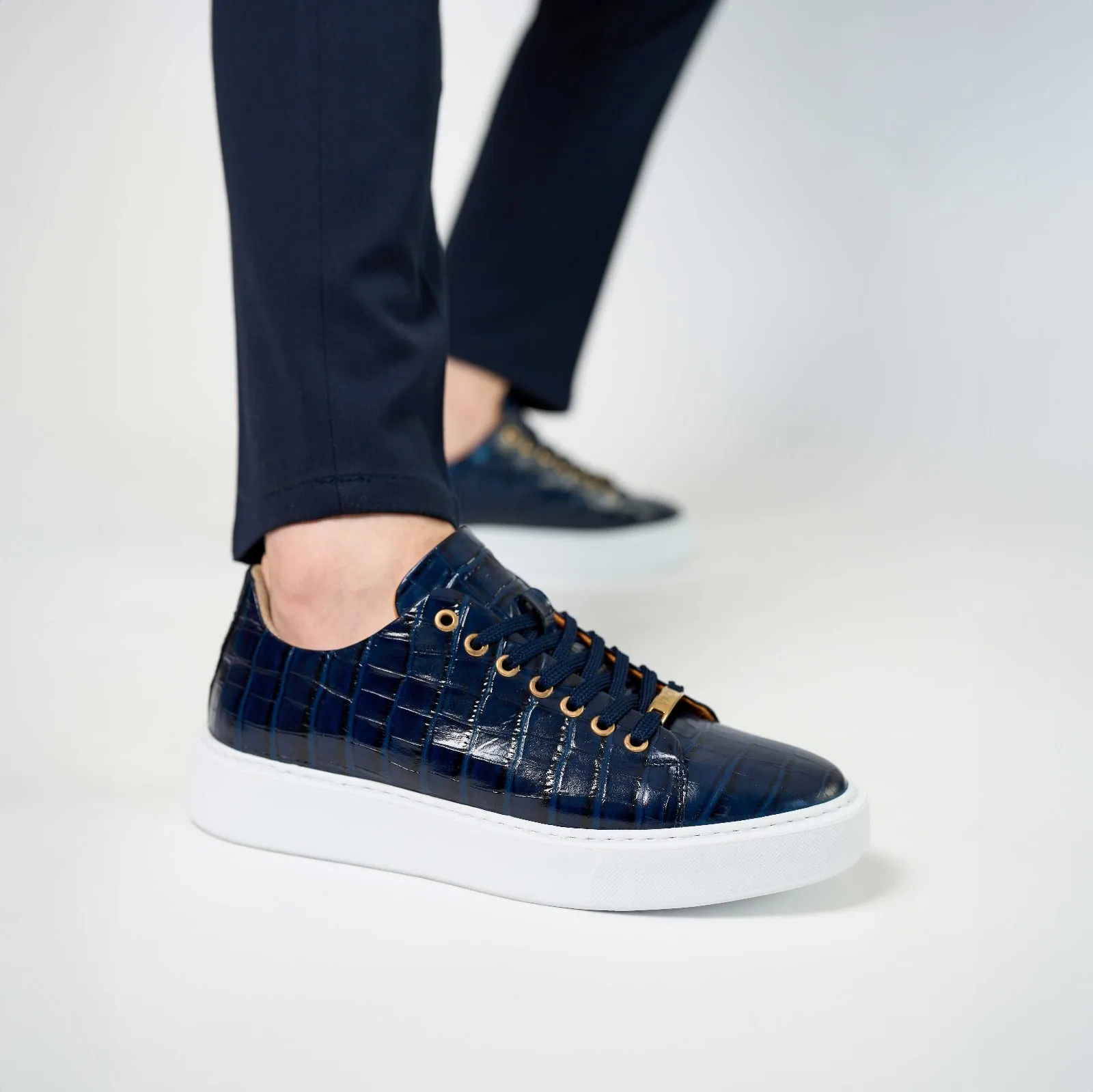 Pattern-Print The Dublin Blue Leather Men Sneaker