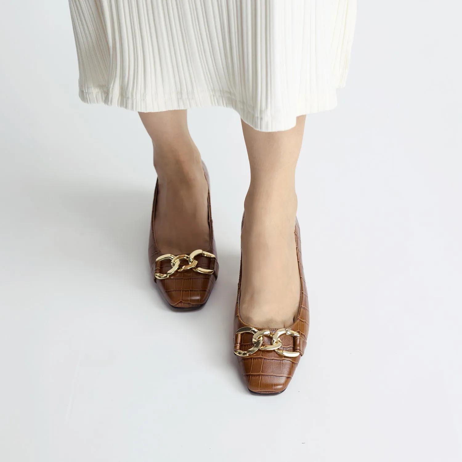 Peep Toe Pumps Meghan Heel | Chocolate Croc Leather