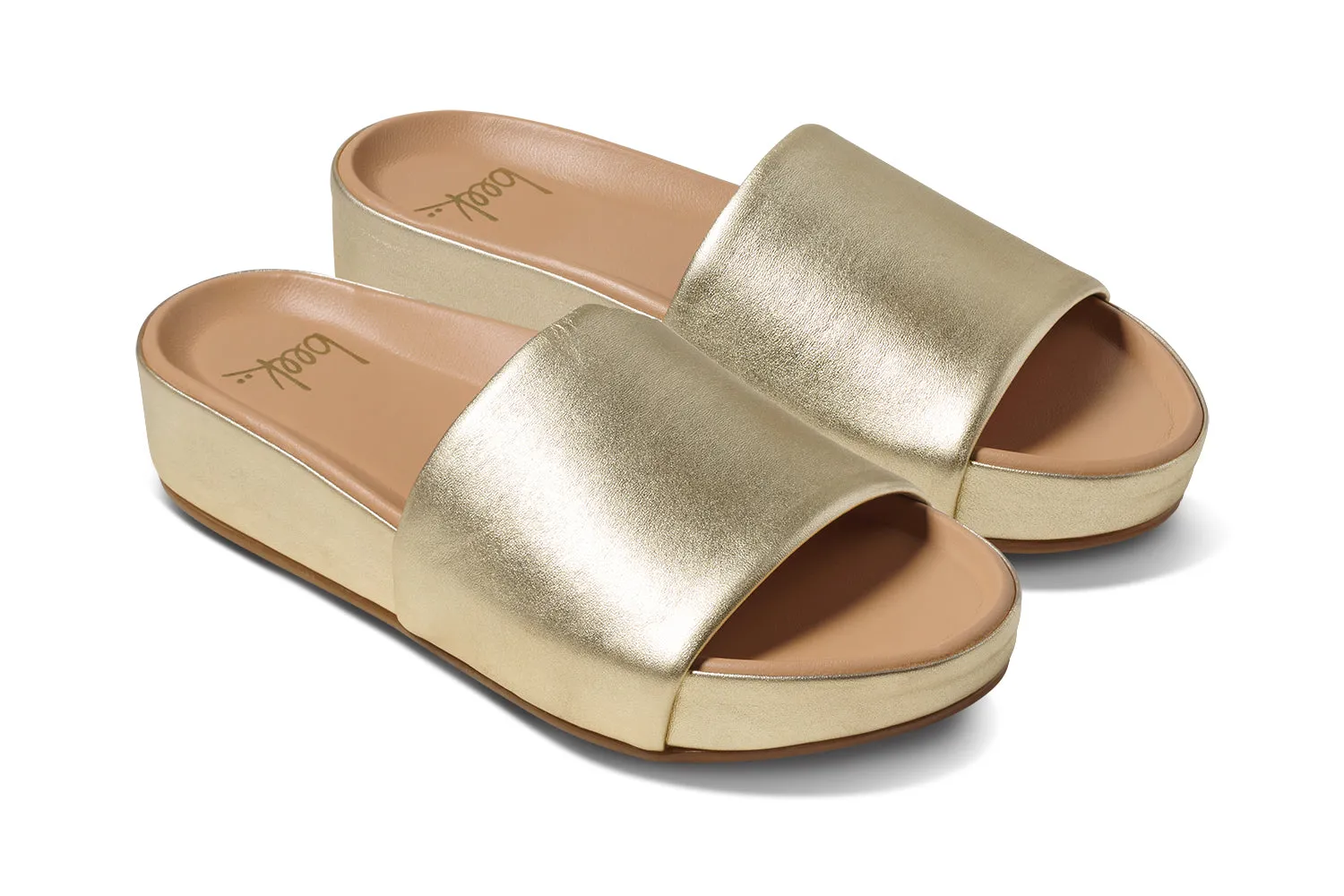 Pelican leather platform sandals in platinum - product angle shot