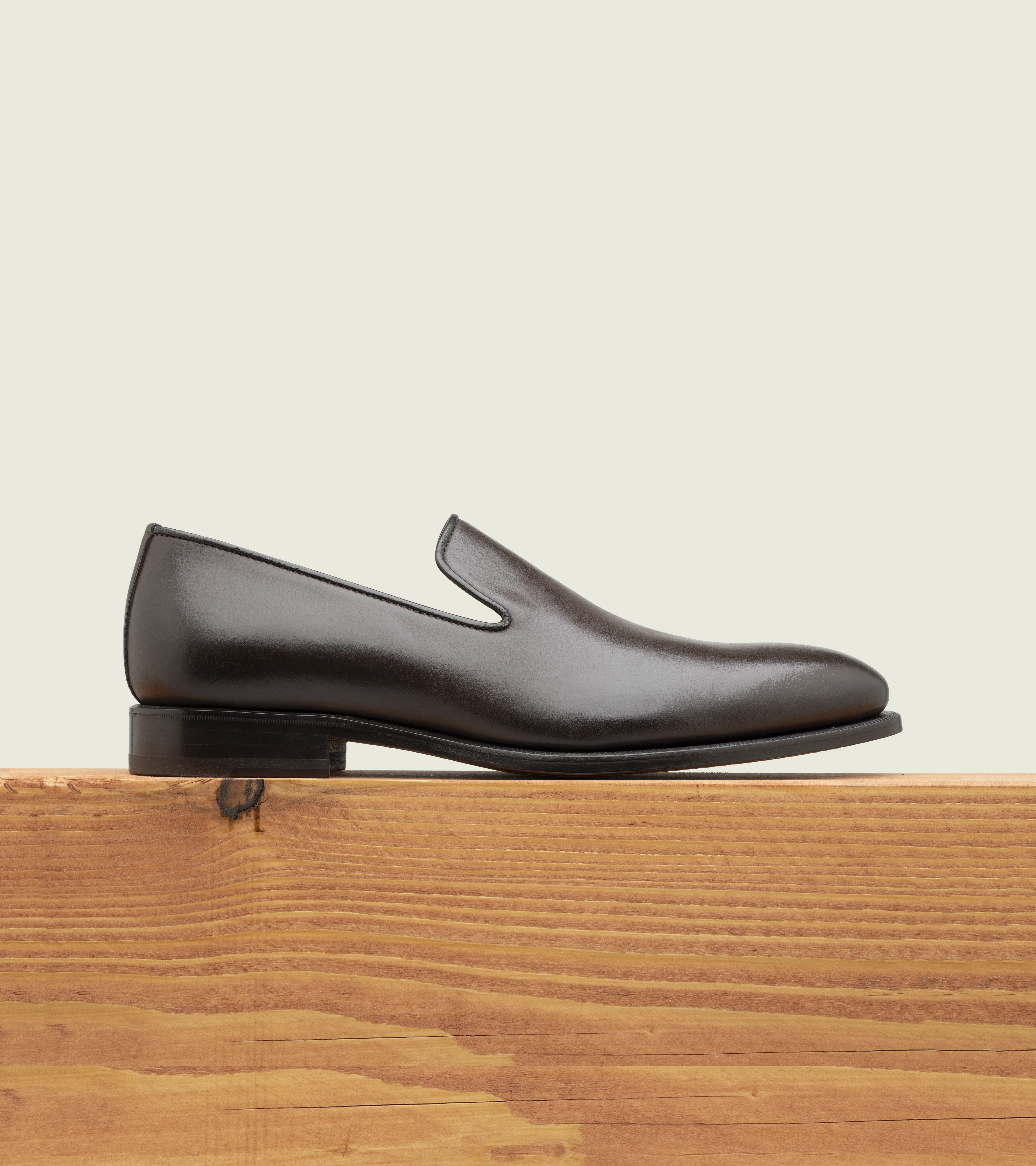 Polished Edge Gino