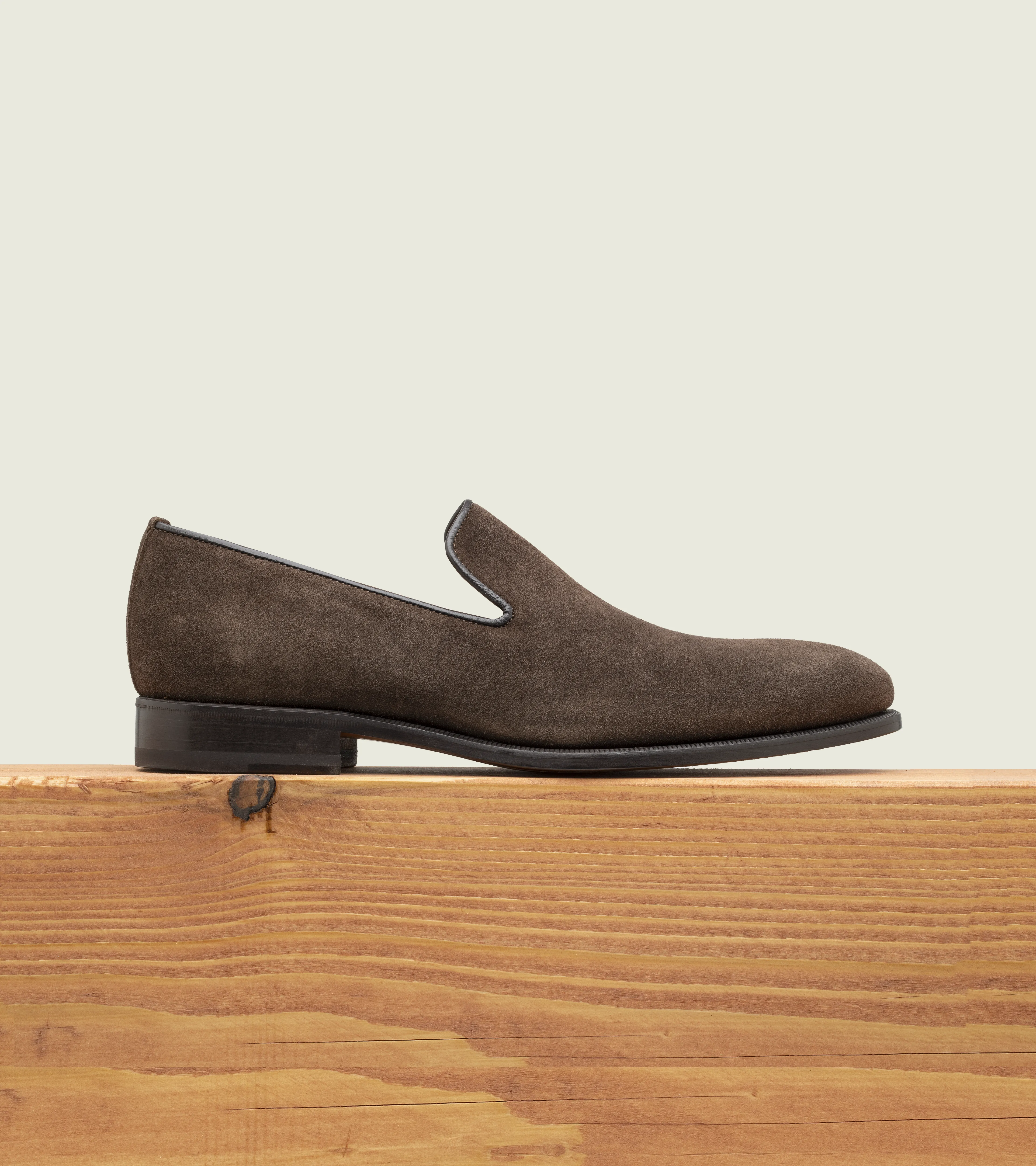 Polished Edge Gino