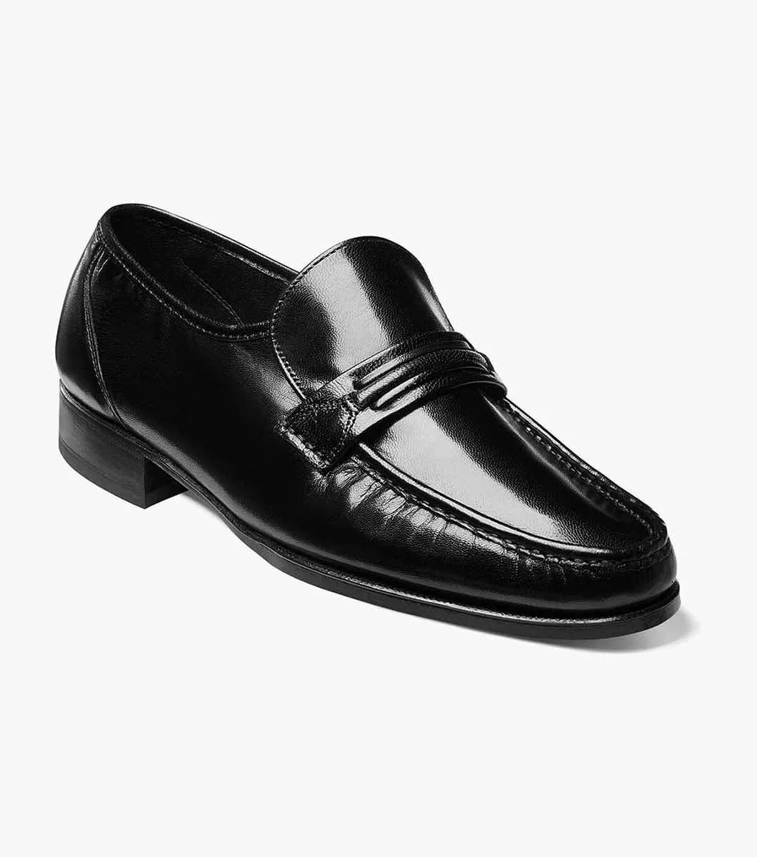 Professional Style Como Moc Toe Strap Loafer-Black | Florsheim