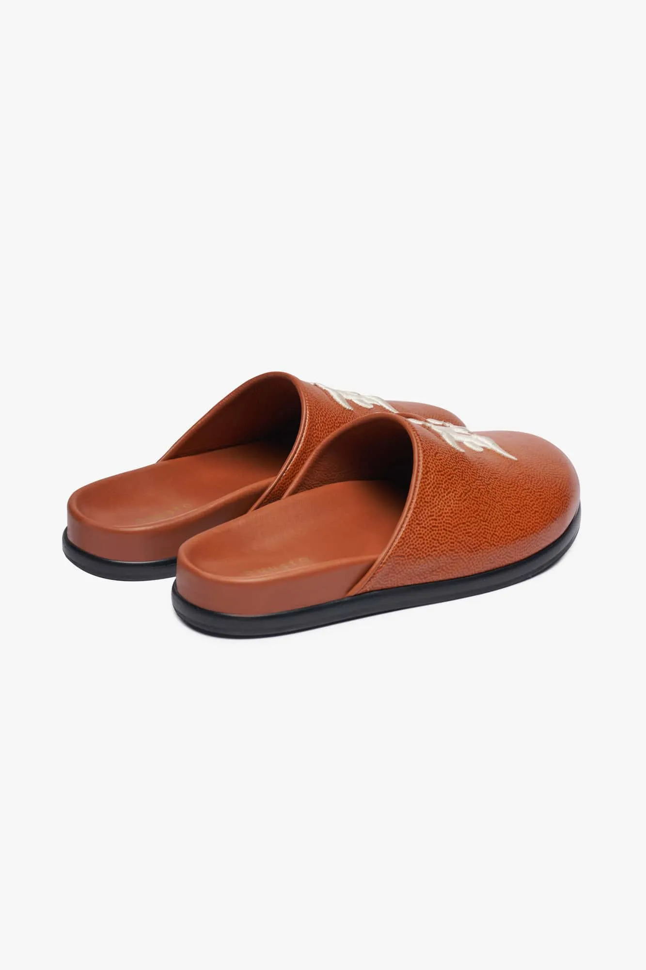 Quincy Cognac Basket Leather Superior Performance