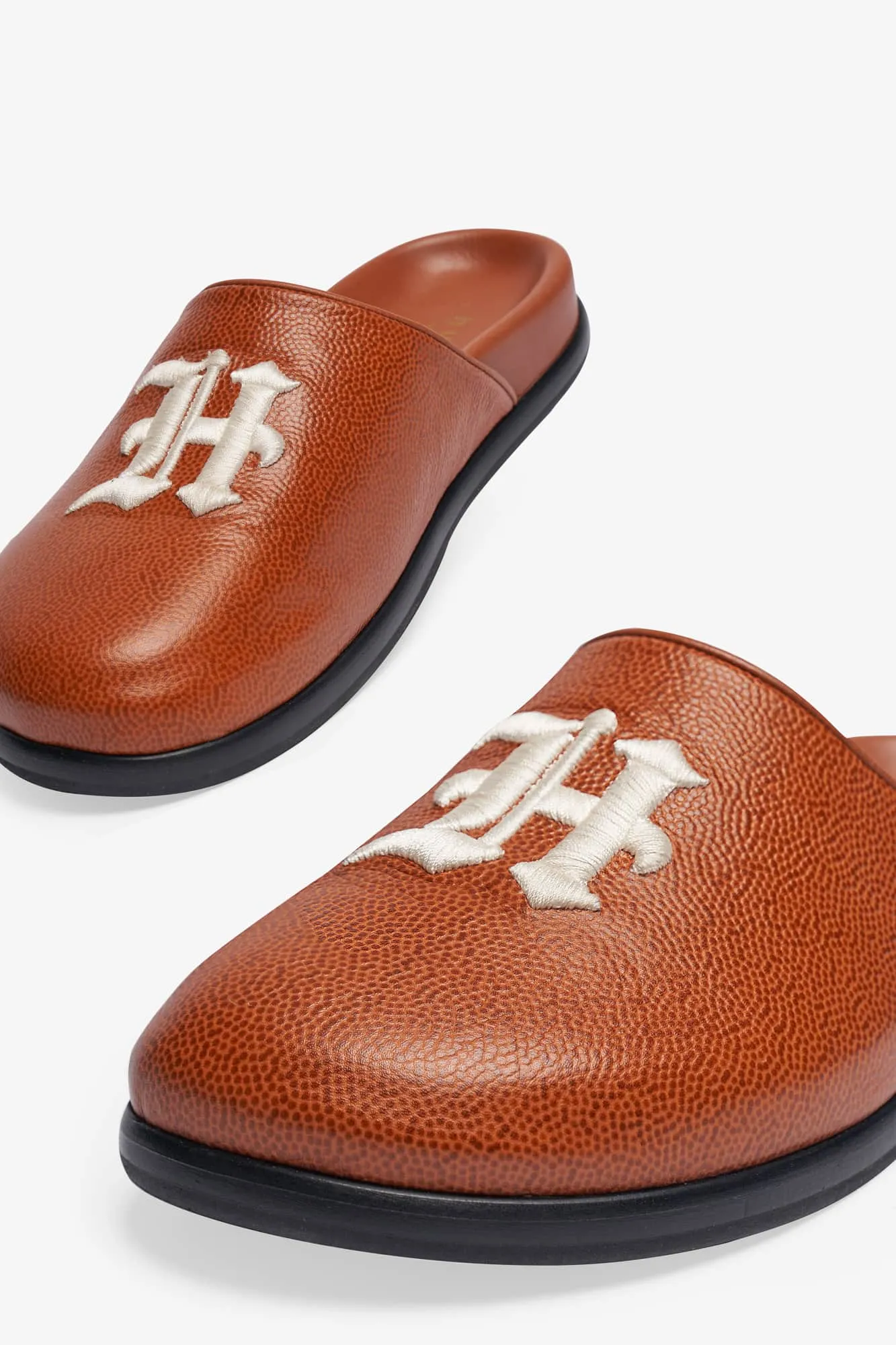 Quincy Cognac Basket Leather Superior Performance