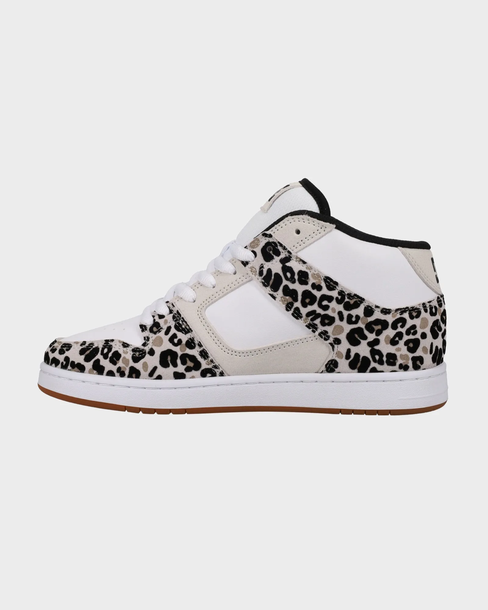 Reliable flair Womens Manteca 4 LX Mid Skate Shoes