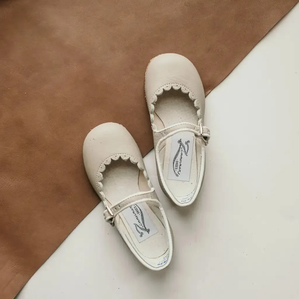 Scalloped Mary Jane - Dove Grey Baby fashion