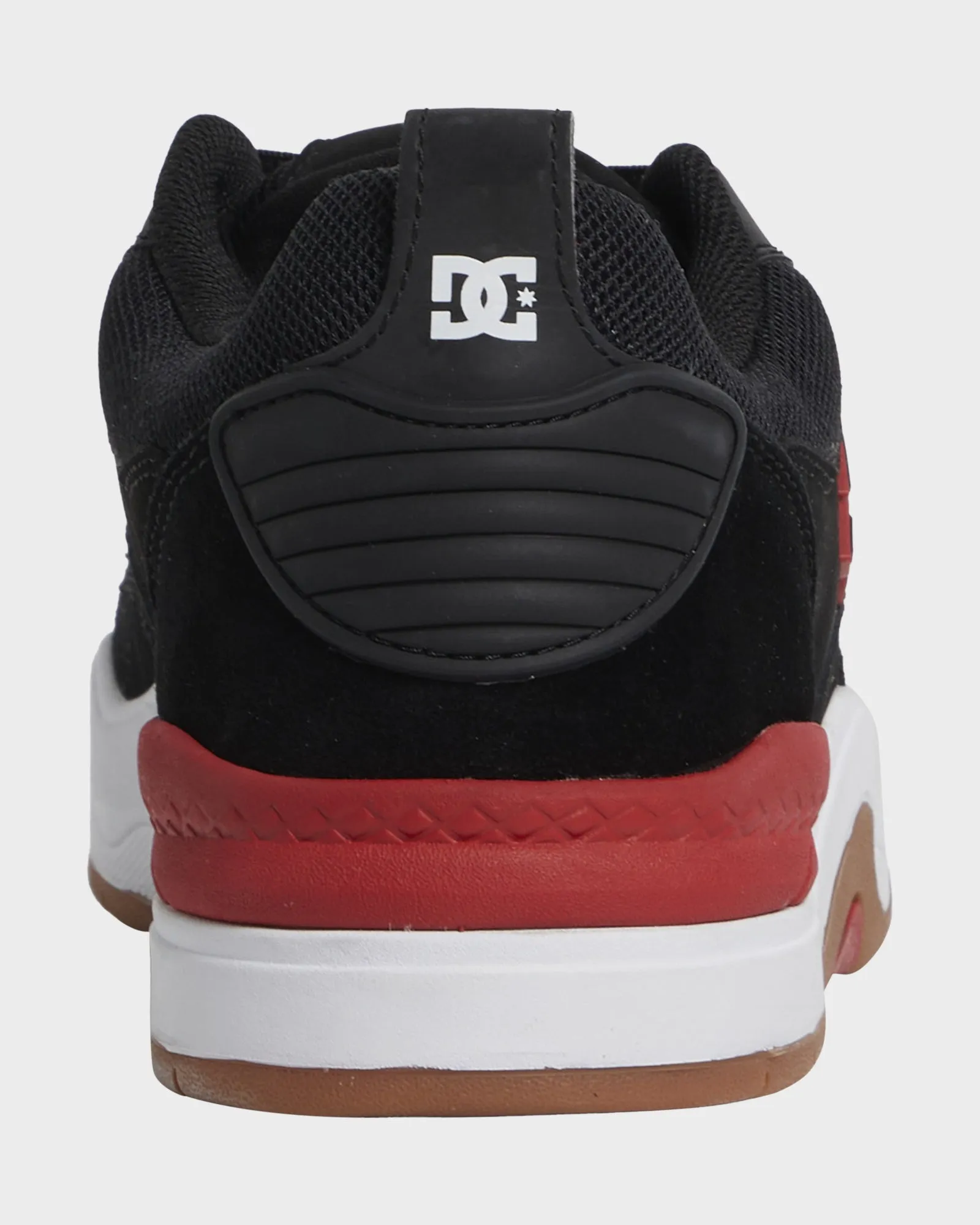 Sculpted durability Mens DC Ascend Skate Shoes