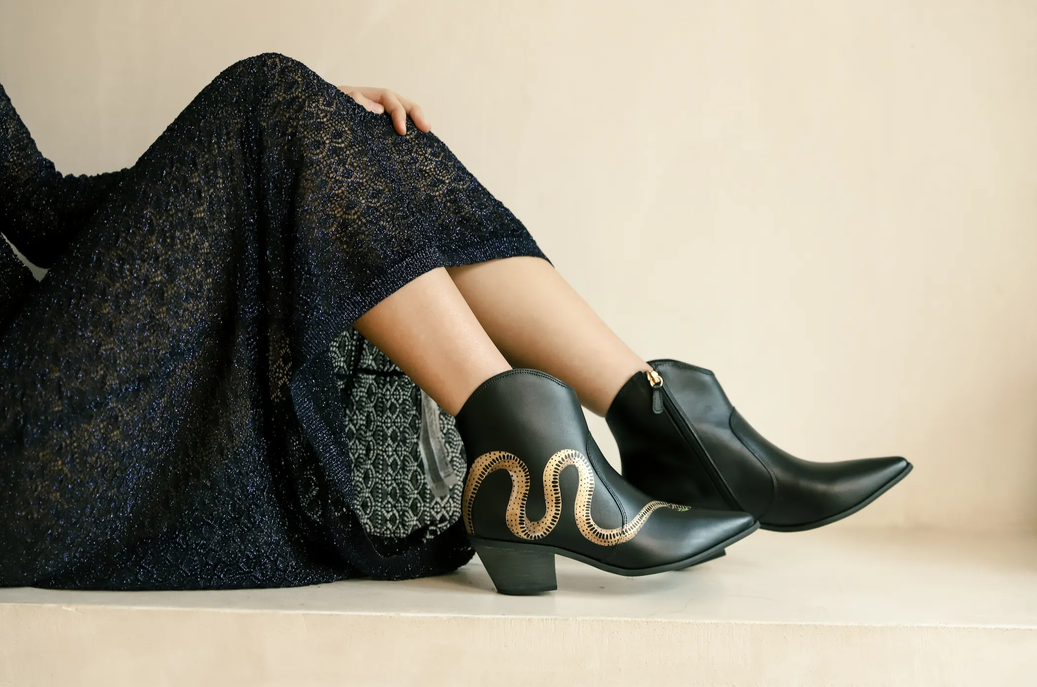 Serpent Black Cowboy Boot waterproof