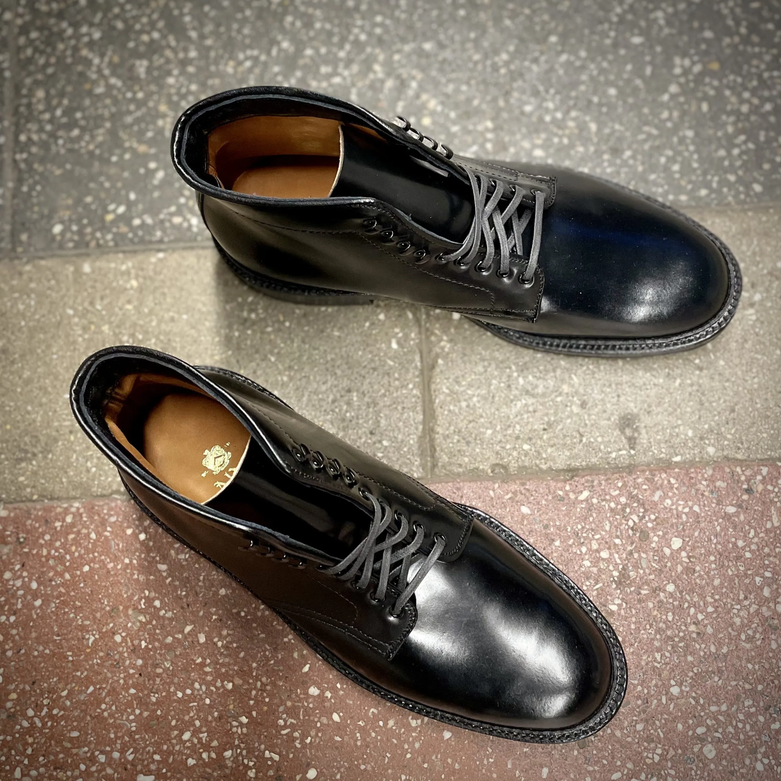 Silver Accents D6842H - Plain Toe "Director" Boot  in Black Shell Cordovan