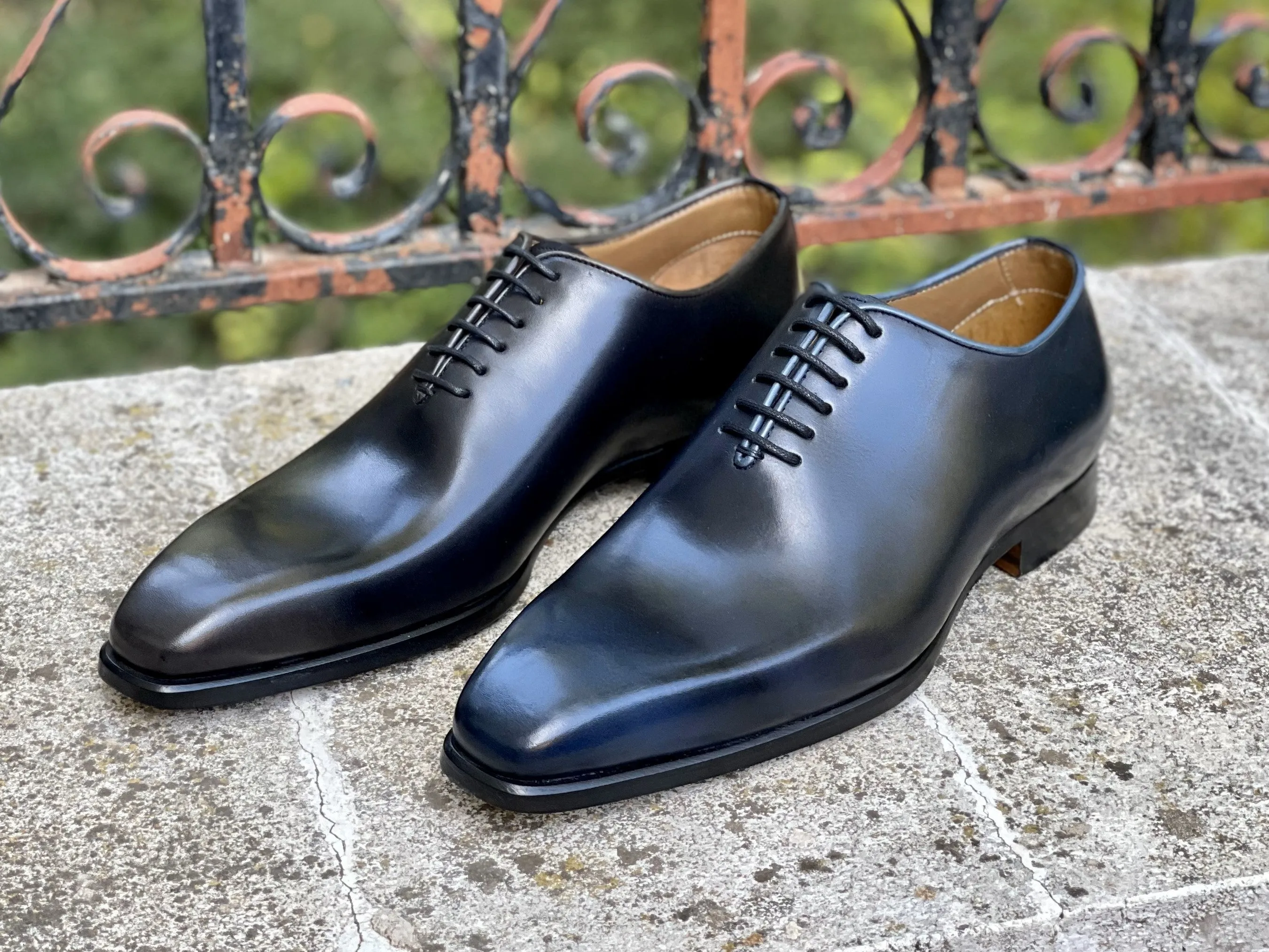 Sleek Finish MASTRICH WHOLECUT BLUE
