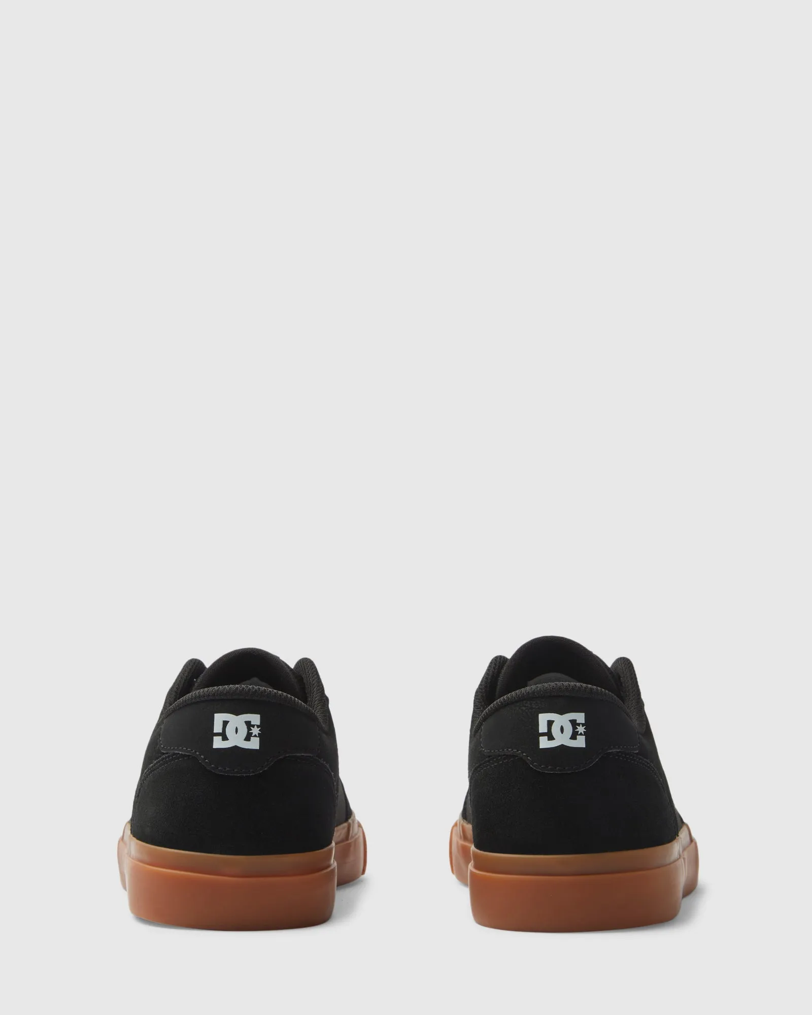 Smooth Glide Move Mens Teknic Skate Shoes