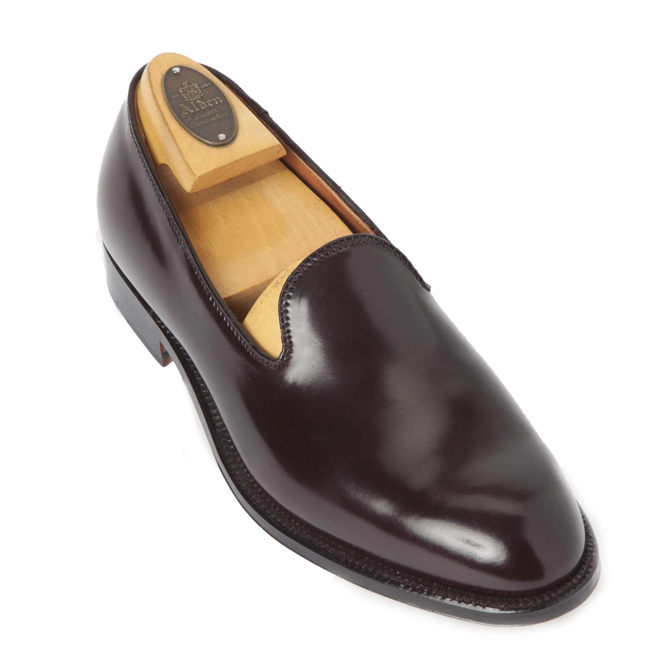 Soft Edge Comfort 8818 - Plain Toe Slip On in Color 8 Shell