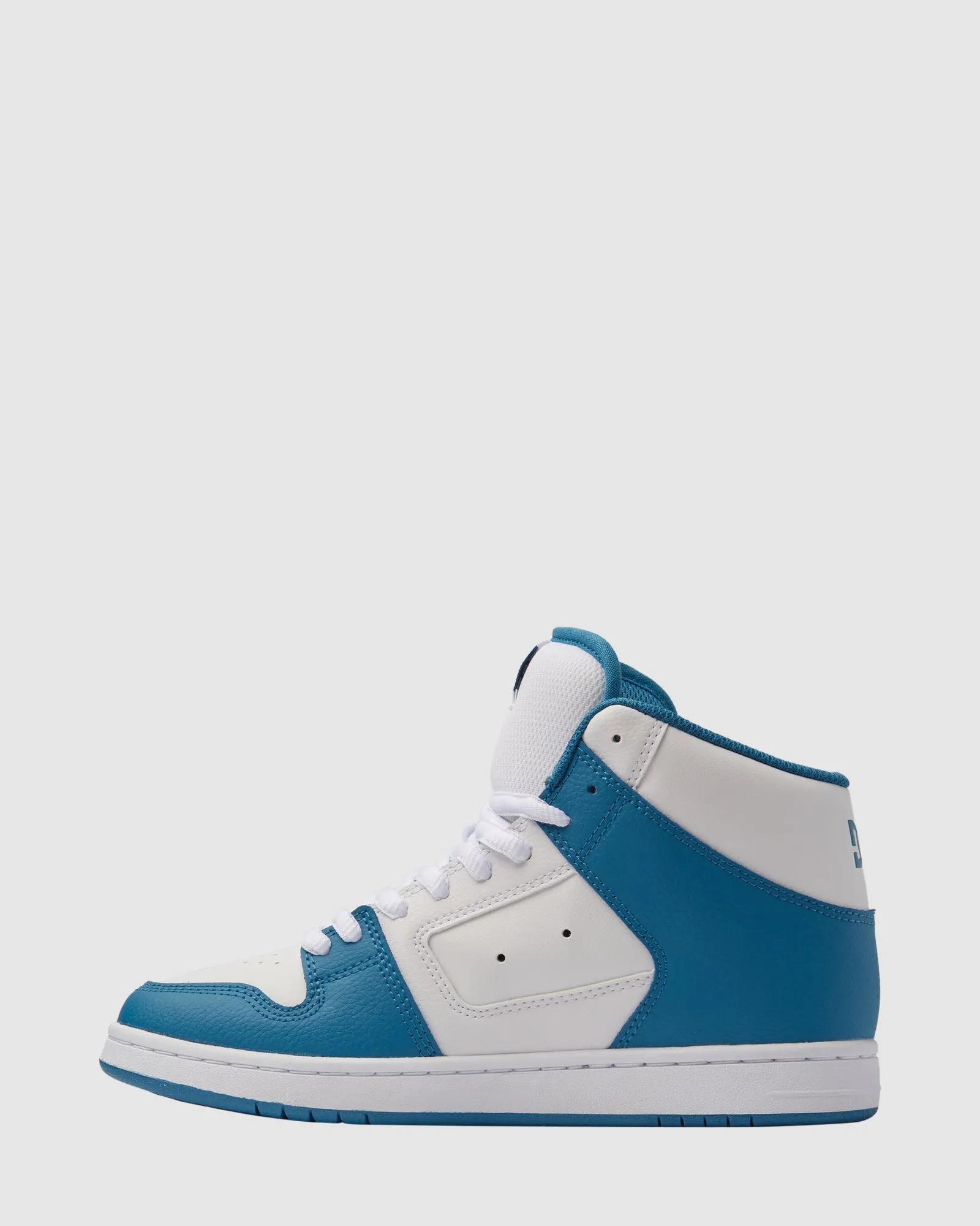 Soft-lined Womens Manteca 4 HI Shoes