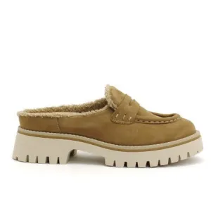 SOFTWAVES VAIL - TAN Street Inspired All-around ease