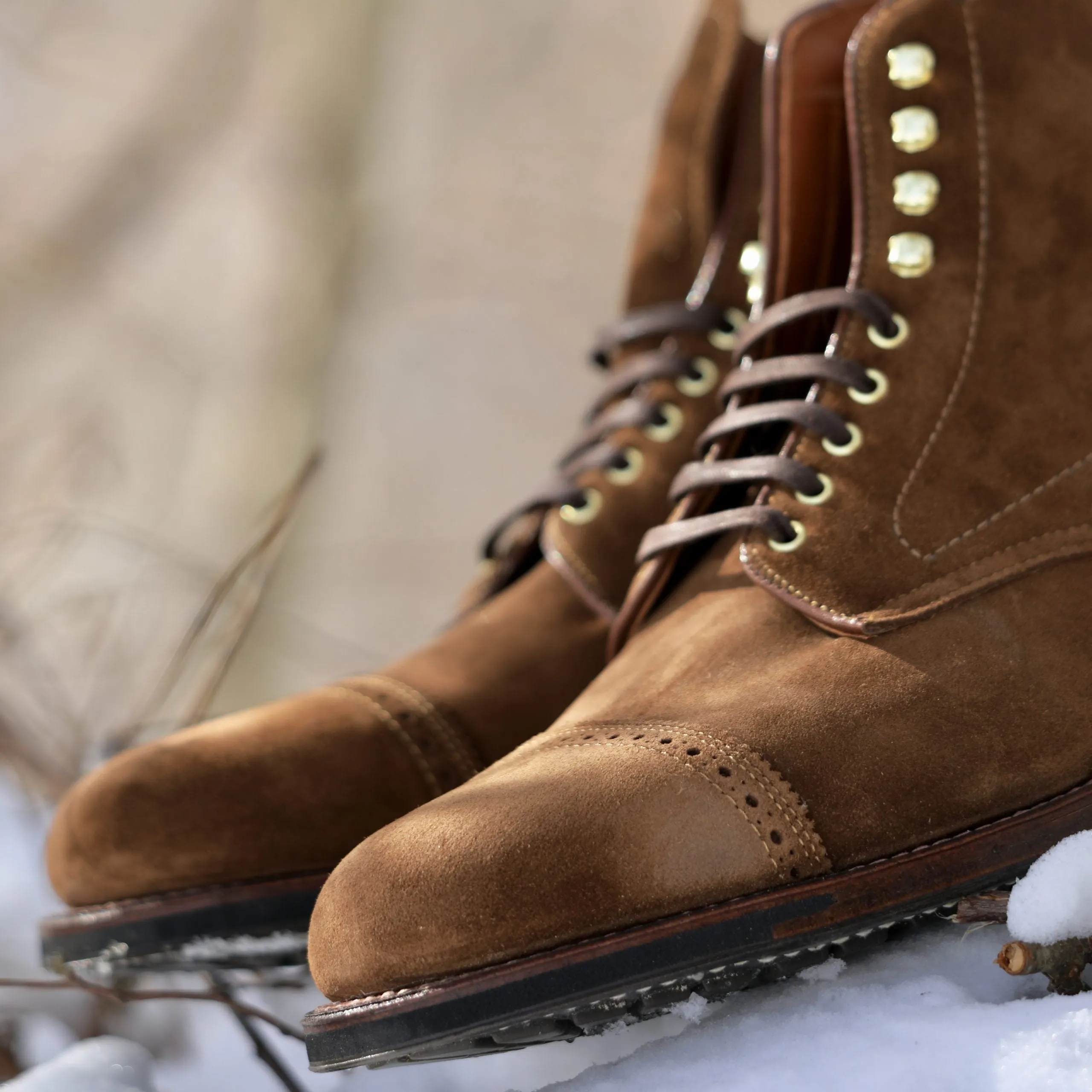 Sporty Vibes D0816HC - Jumper Boot in Snuff Suede