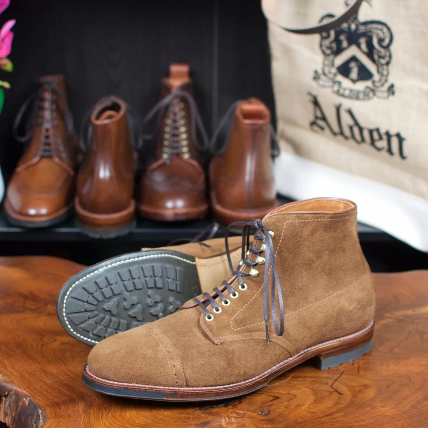 Sporty Vibes D0816HC - Jumper Boot in Snuff Suede