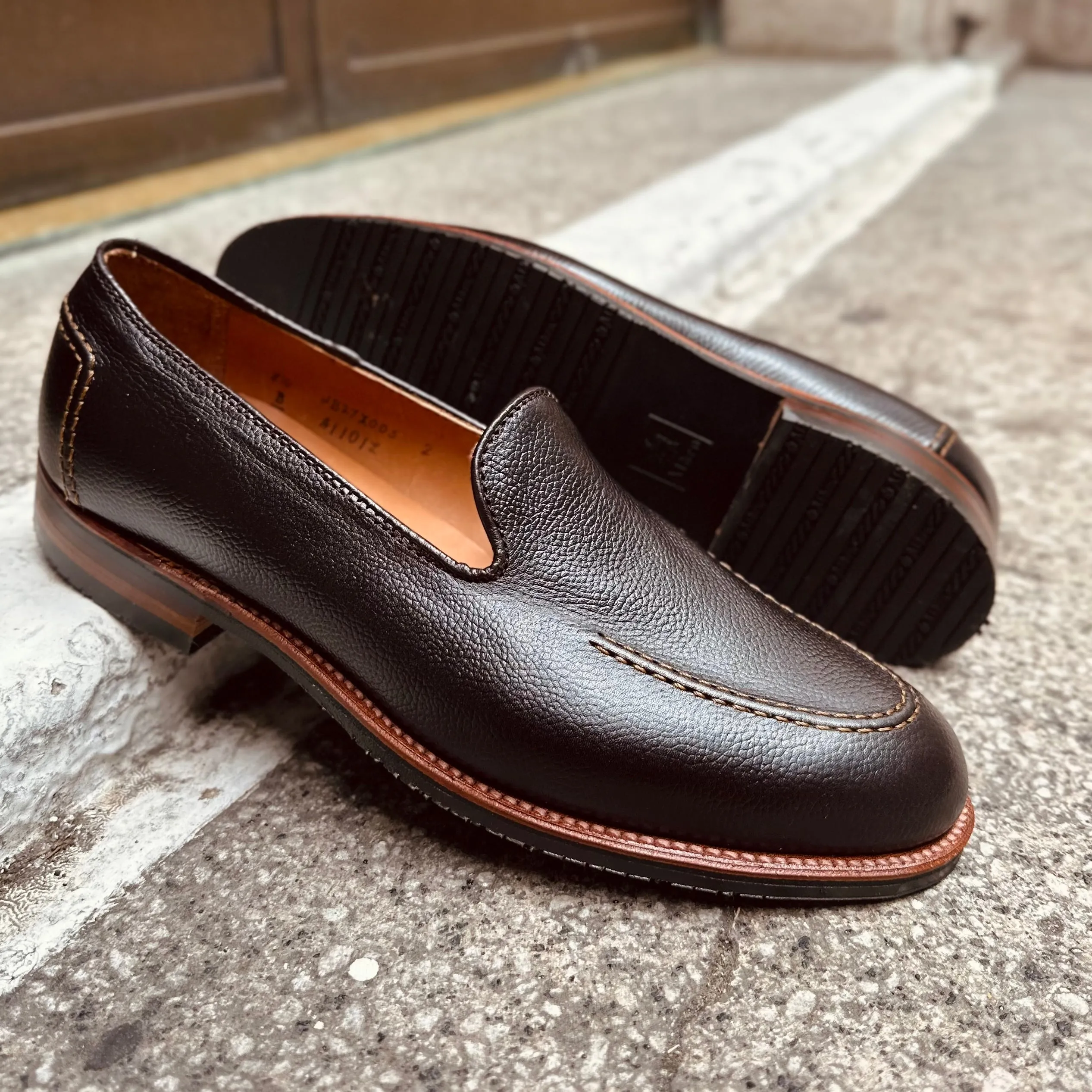 Stylish Step A1101L - Vanderbilt in Brown Regina Grain