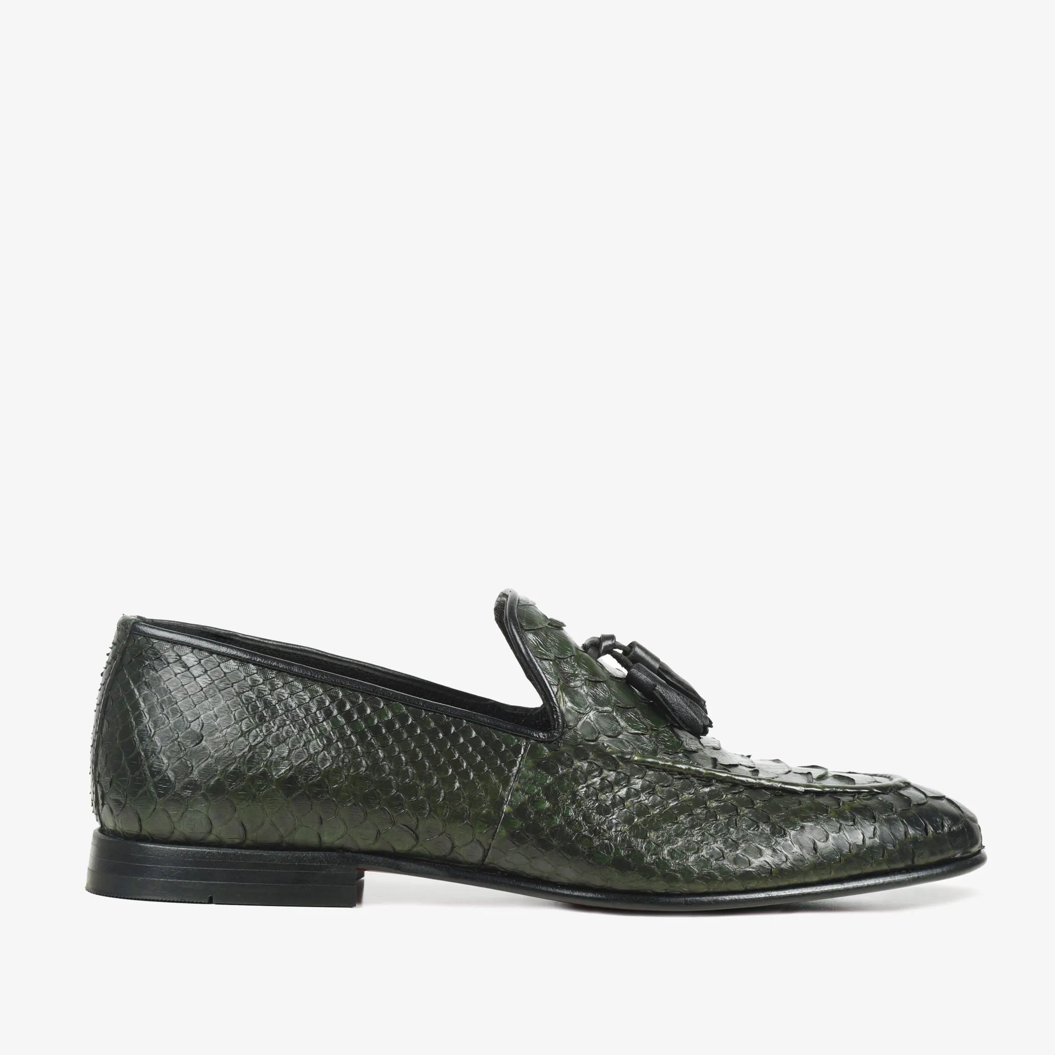 The Bethesda Green Pyhtn Skin Leather Tassel Loafer Men Shoe Buckle Fit