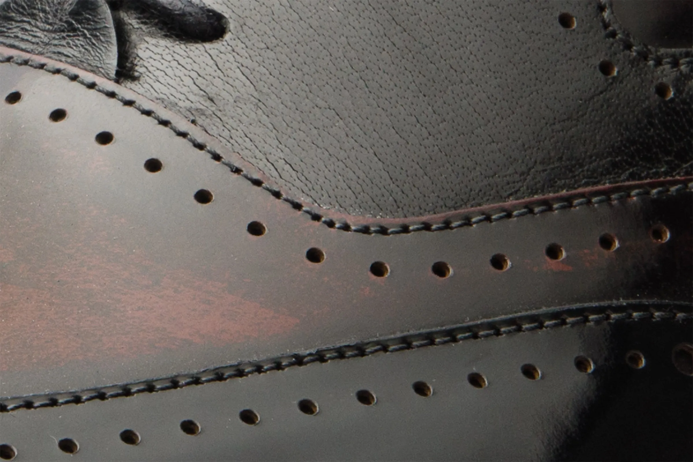 The Dicle Black/Burgundy Wingtip Semi Brogue Derby Men Shoe cross-training
