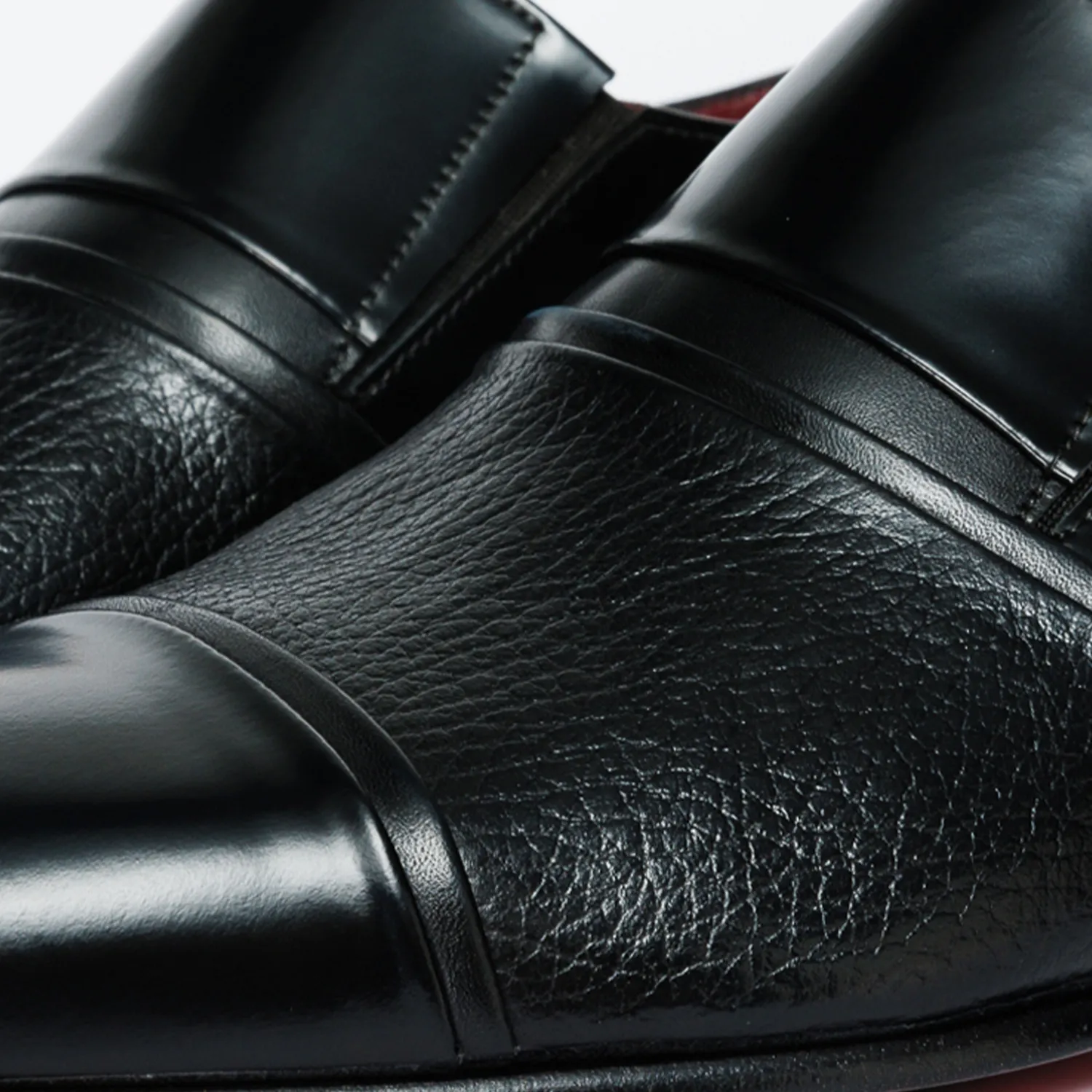 The Everest Black Leather Cap Toe Dress Loafer Men Shoe construction