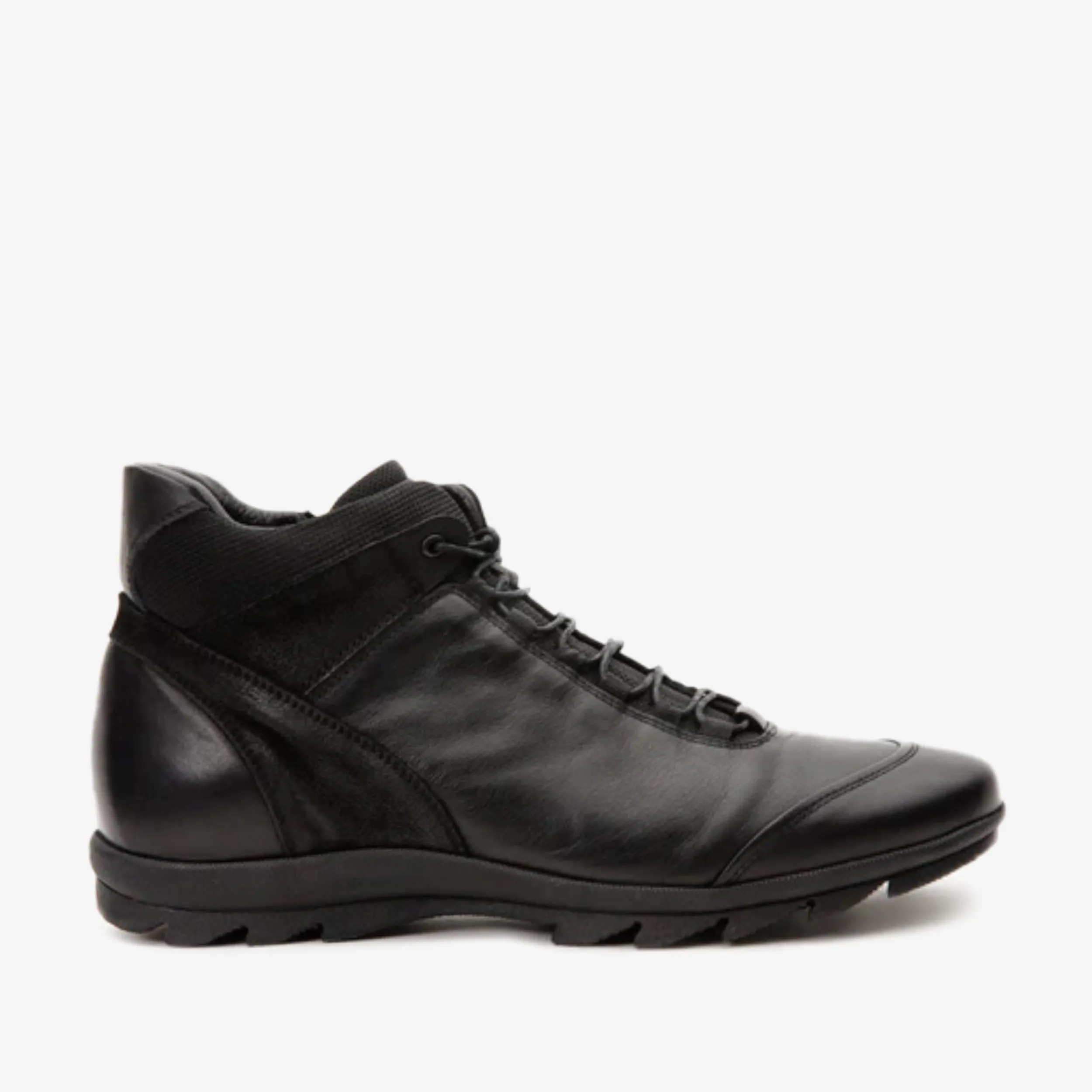 The Houston Leather Black Lace-Up Casual Men Boot with a Zipper Swim Edge