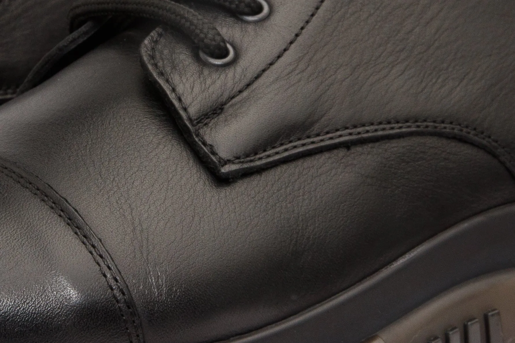 The Ottova Black Leather Lace-Up Sneaker Men Boot with a Zipper Yoga